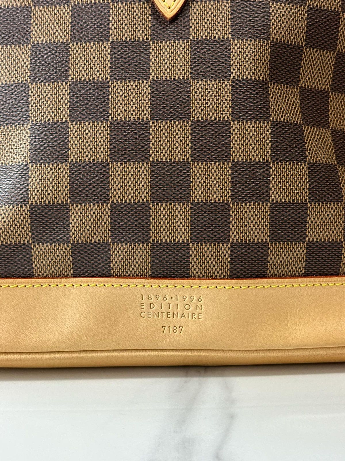 Louis Vuitton Louis Vuitton Backpack Size ONE SIZE - 4 Thumbnail