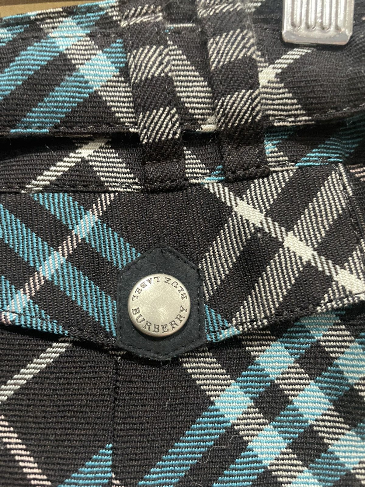 Burberry Burberry Checked Midi skirt with belt Size 28" / US 6 / IT 42 - 3 Thumbnail