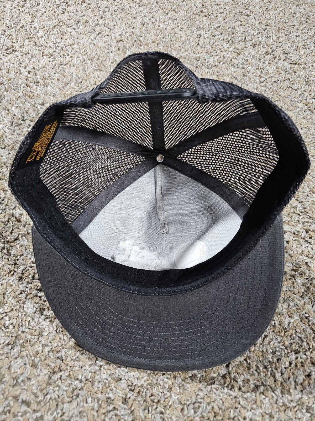 Designer Qēt Botanicals Snapback Mesh Trucker Hat Size ONE SIZE - 7 Thumbnail