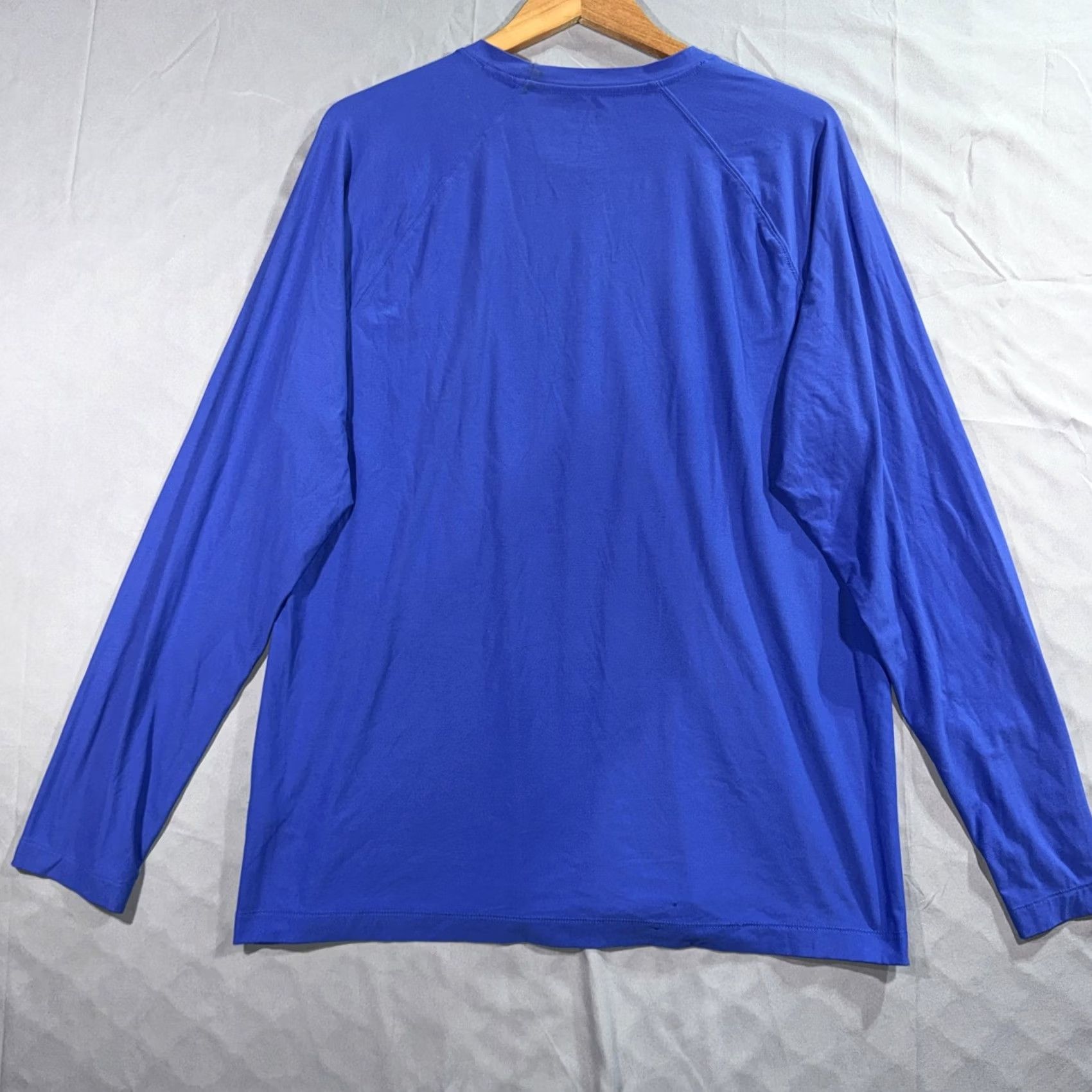 Rhone Rhone Mens XL Blue Long Sleeve T-Shirt Lightweight Performance Running Gym Training Crew Neck Raglan Sleeve Moisture Wicking Stretch Tagless Solid Size US XL / EU 56 / 4 - 2 Thumbnail