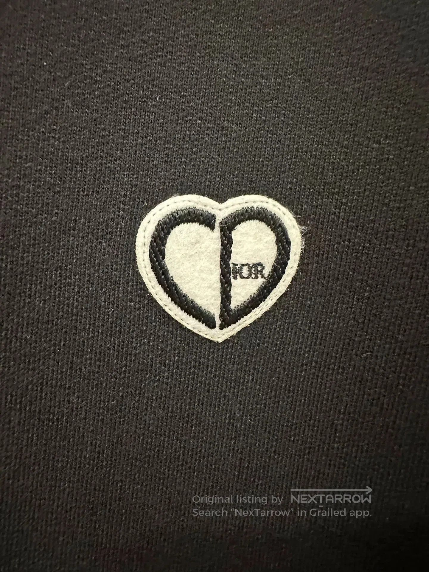 Dior Dior Chest Heart Embroidery Black Men's Sweatshirt. Size US M / EU 48-50 / 2 - 3 Thumbnail