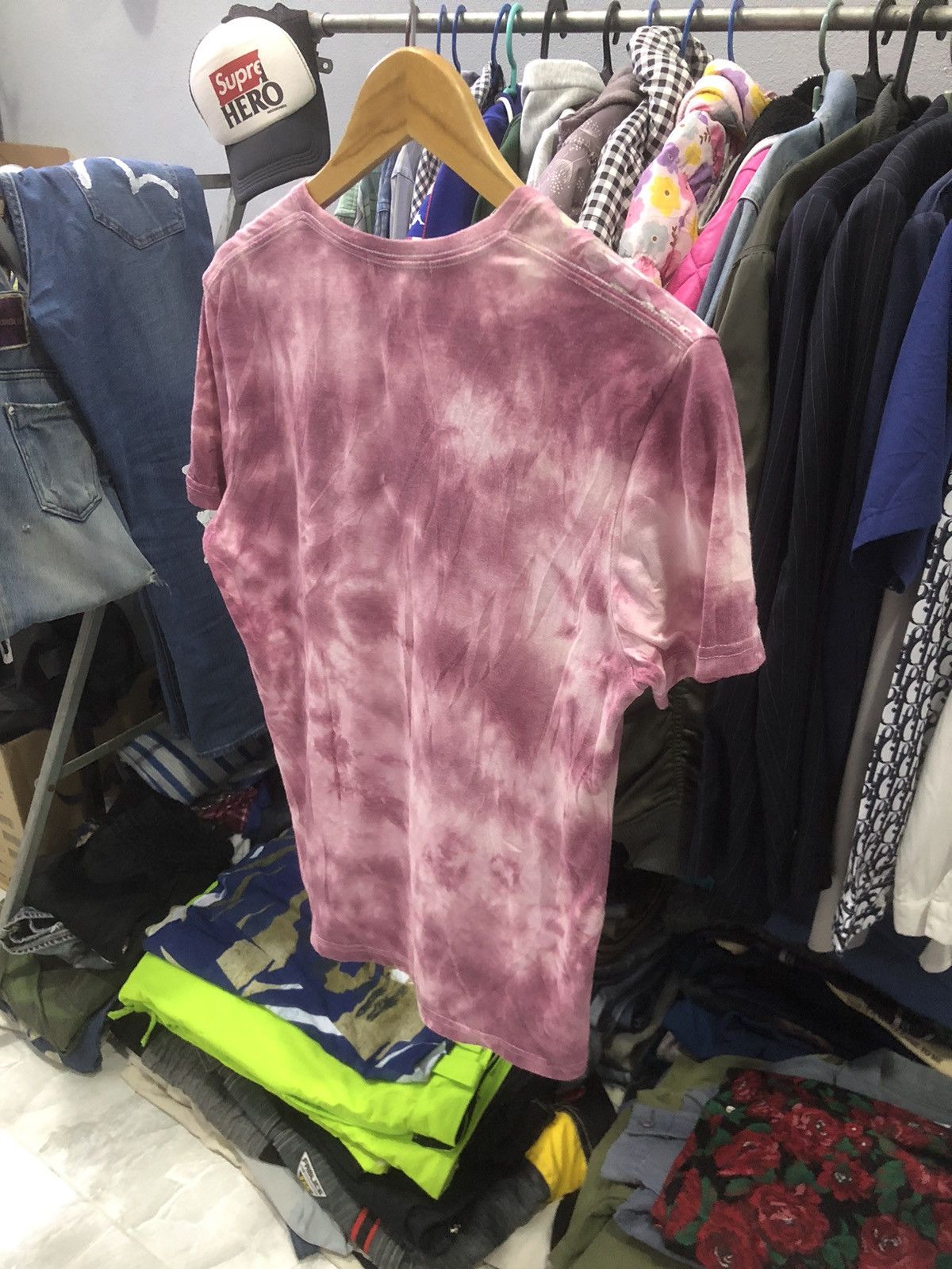 Japanese Brand × semanticdesign Semanticdesign All-Over Print V-Neck Tee — Avant-Garde Size US S / EU 44-46 / 1 - 11 Thumbnail
