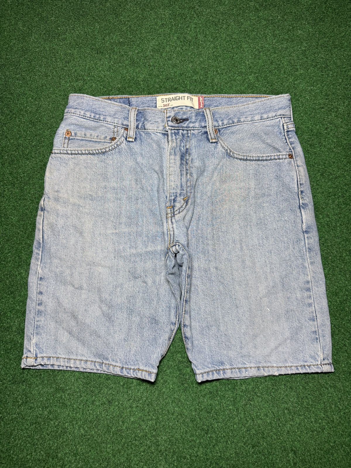 Levi's Y2K Levi’s Jorts Light Wash Grunge Skater Denim Shorts Size US 31 - 2 Thumbnail