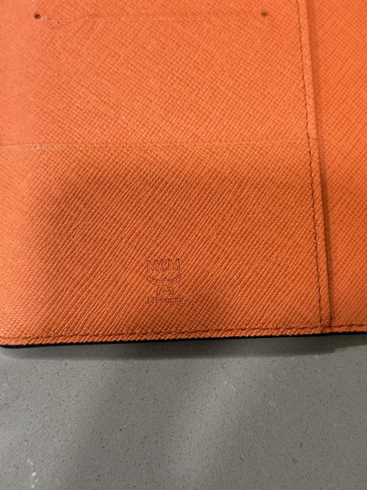 MCM MCM Visetos Passport Holder Size ONE SIZE - 7 Thumbnail