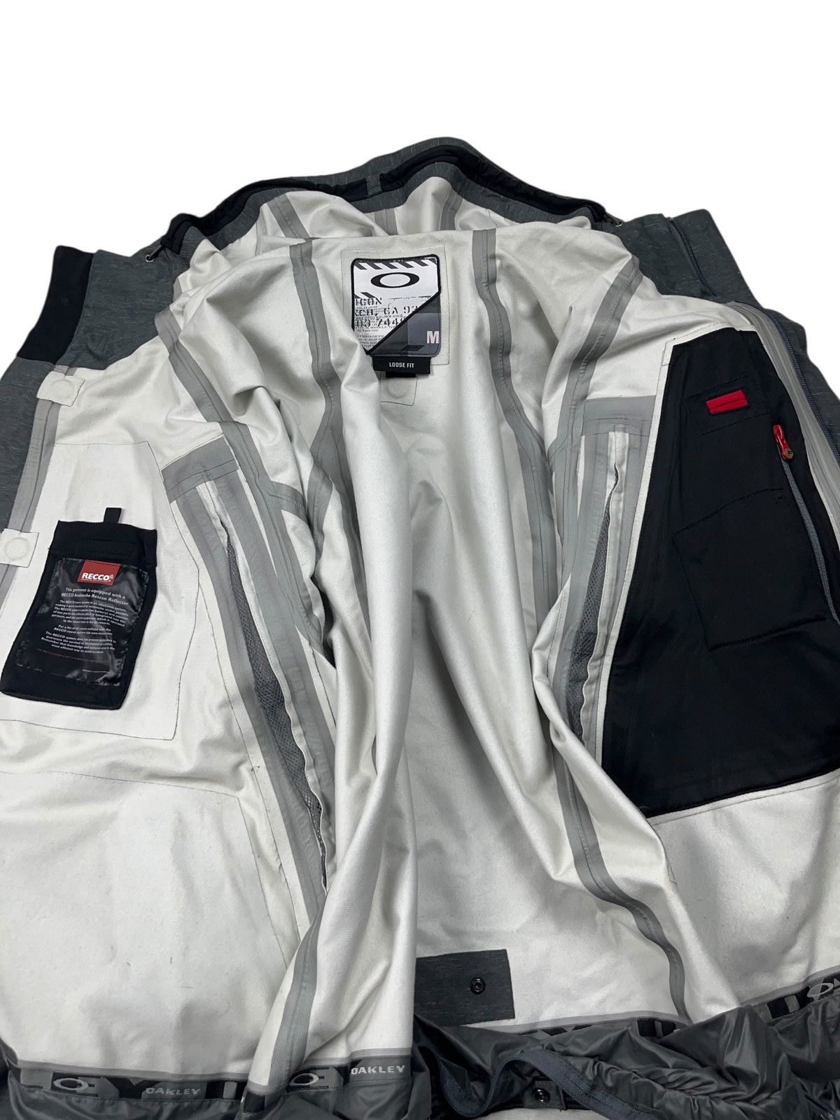 Oakley Vintage Oakley Software Recco Ski Jacket Multi Zip Pocket Size US M / EU 48-50 / 2 - 22 Thumbnail