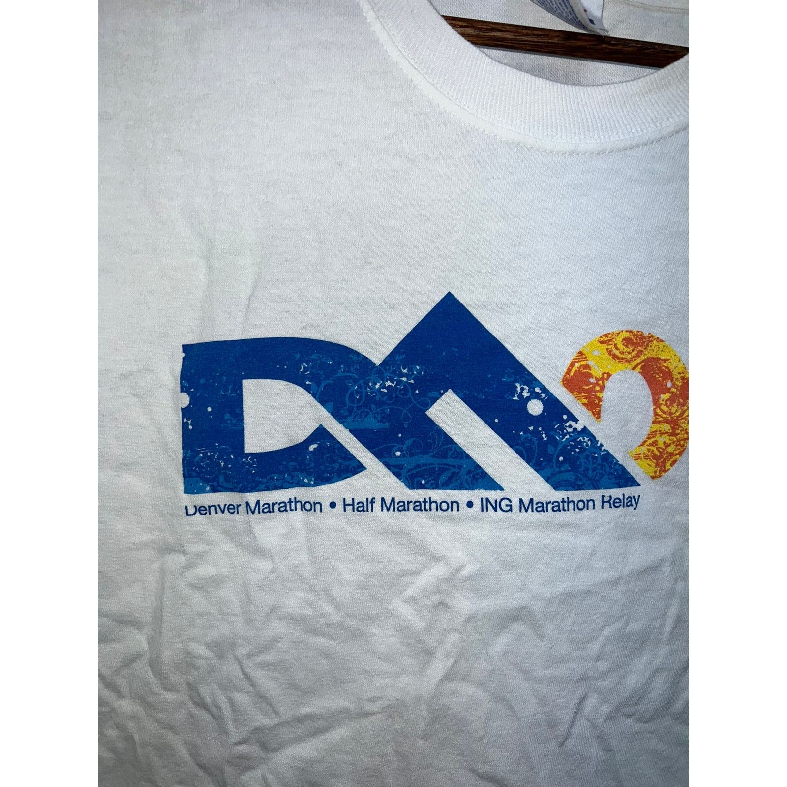 Hanes Denver Marathon Shirt DM 08 Running Run Colorado CO Shirt L Size US L / EU 52-54 / 3 - 3 Thumbnail