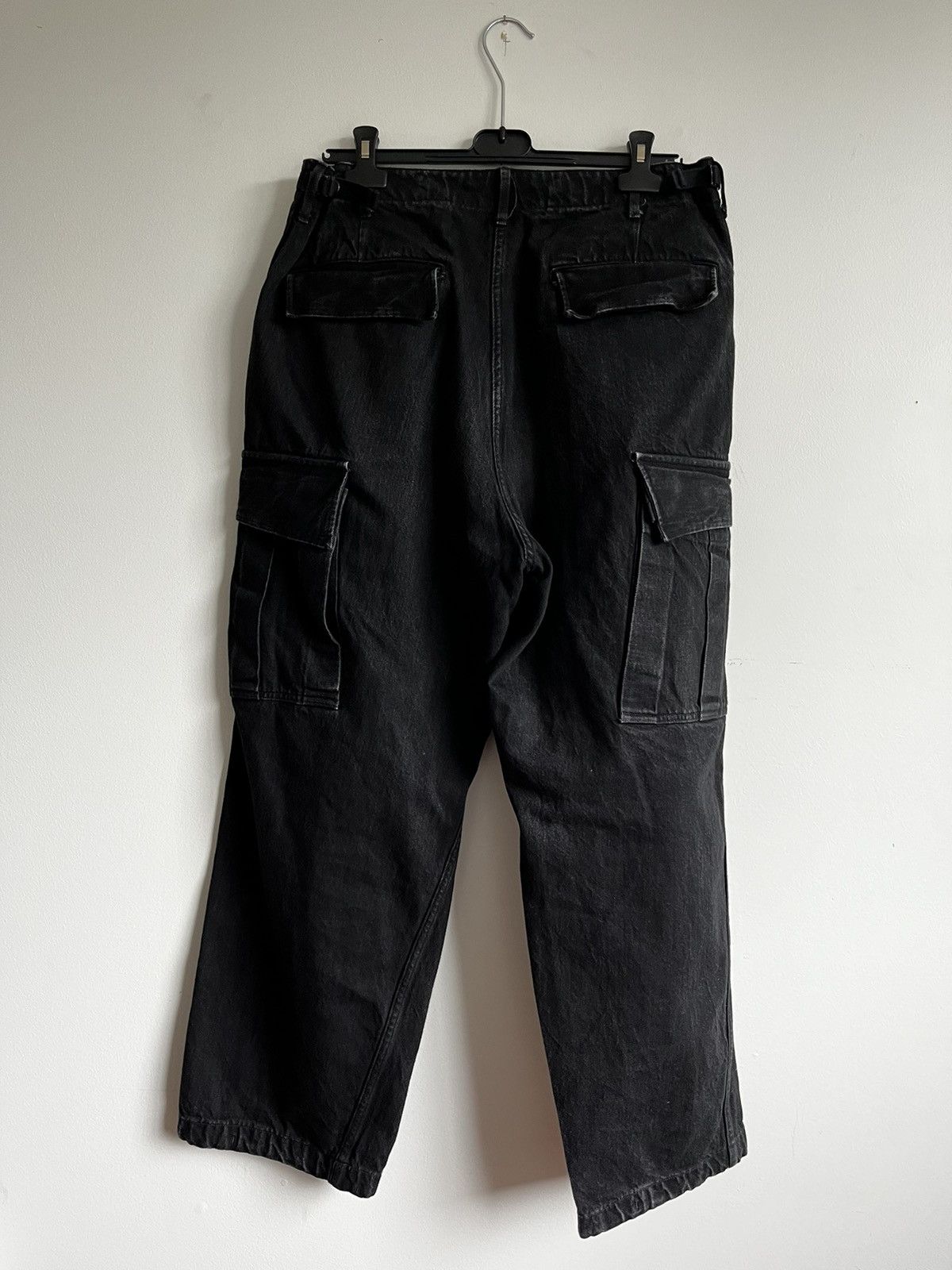 パンツ COMOLI BLACK DENIM B.D.U PANT size 2 COMOLI (コモリ) ブラックデニム B.D.Uパンツ