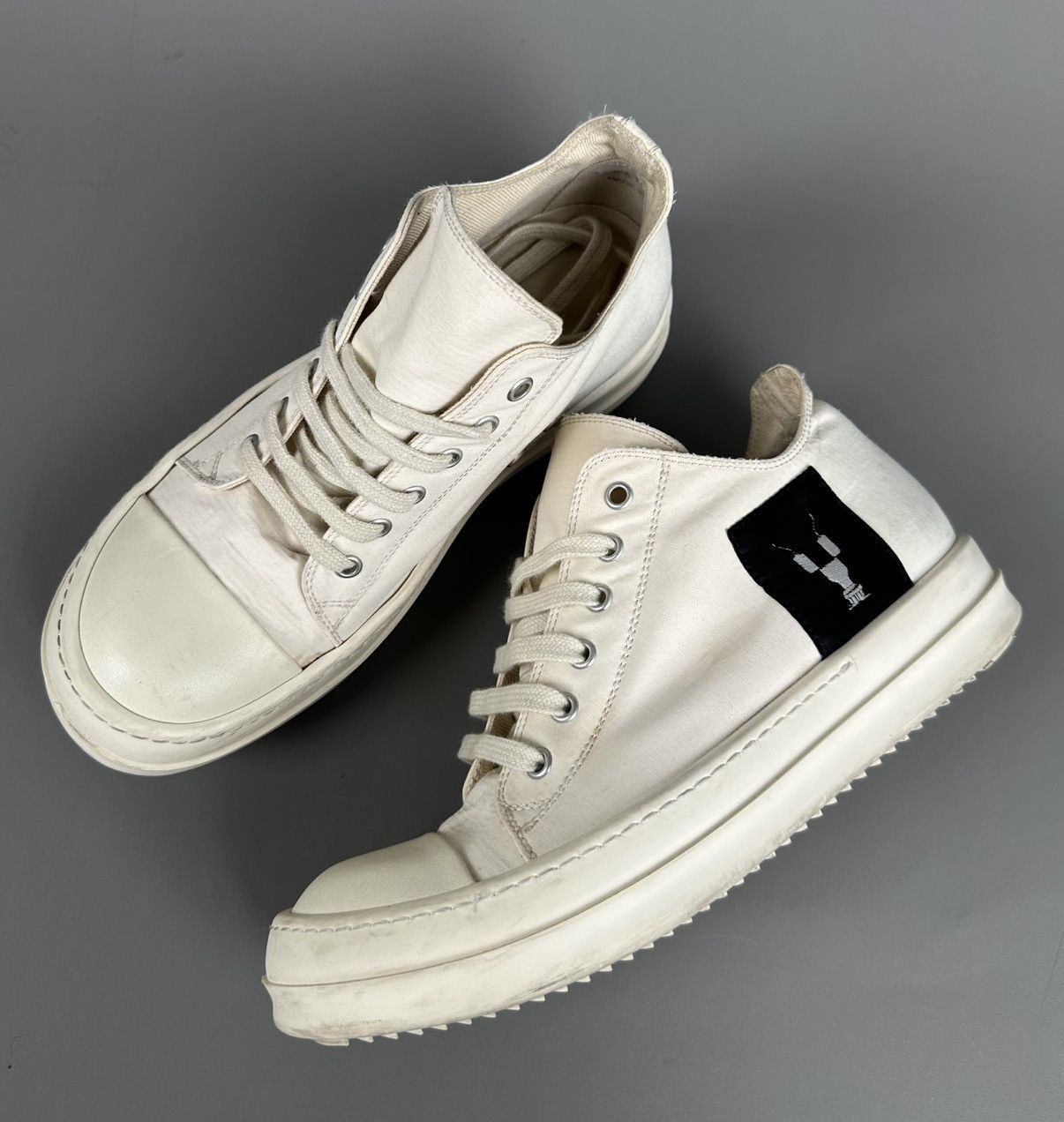Rick Owens Rick Owens - Drkshdw Ramones Low Logo Patch - White Size US 7.5 / EU 40-41 - 1 Thumbnail