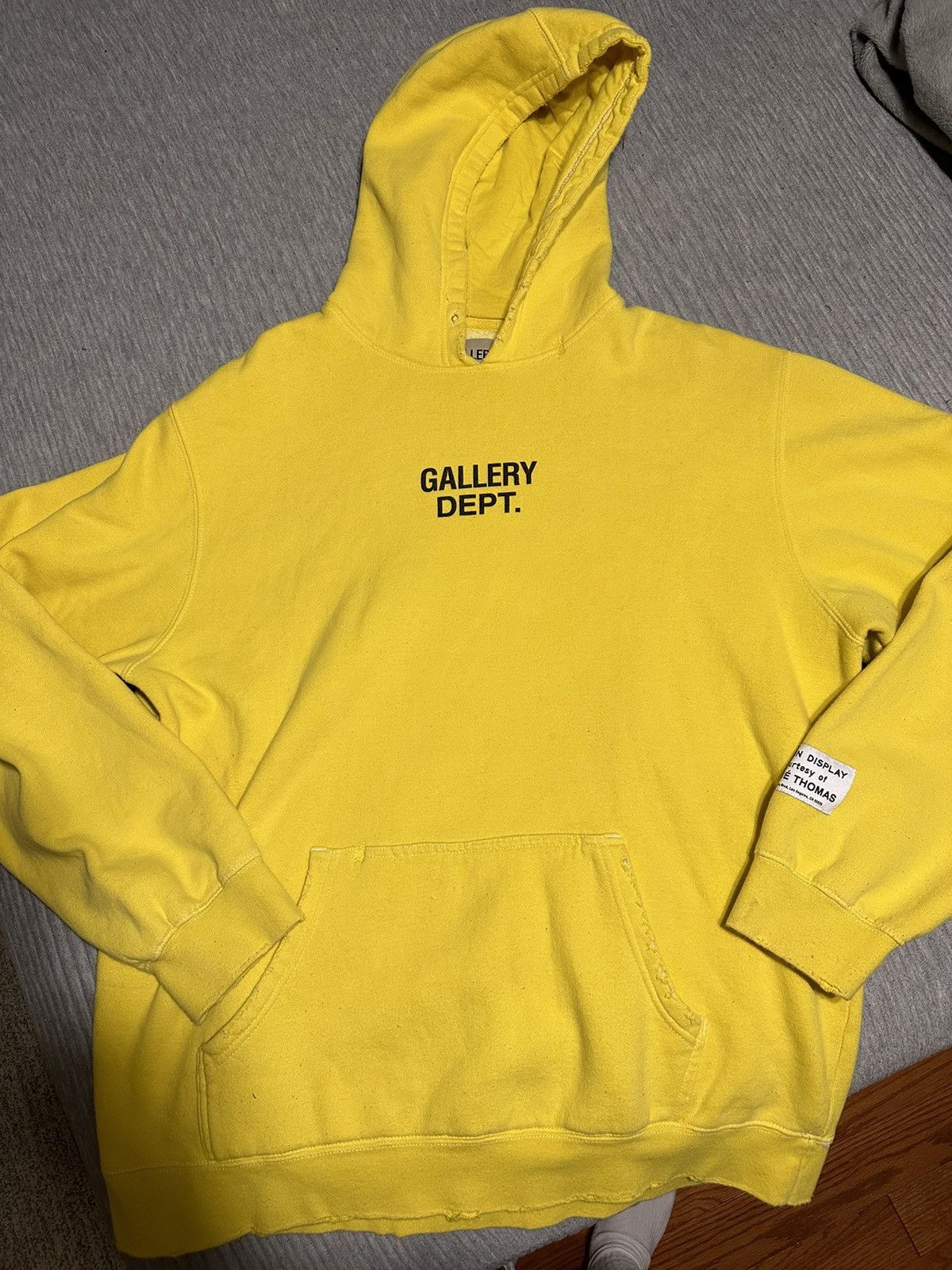 image of Gallery Dept. Centered Logo Hoodie Yellow Size Xxl, Men's