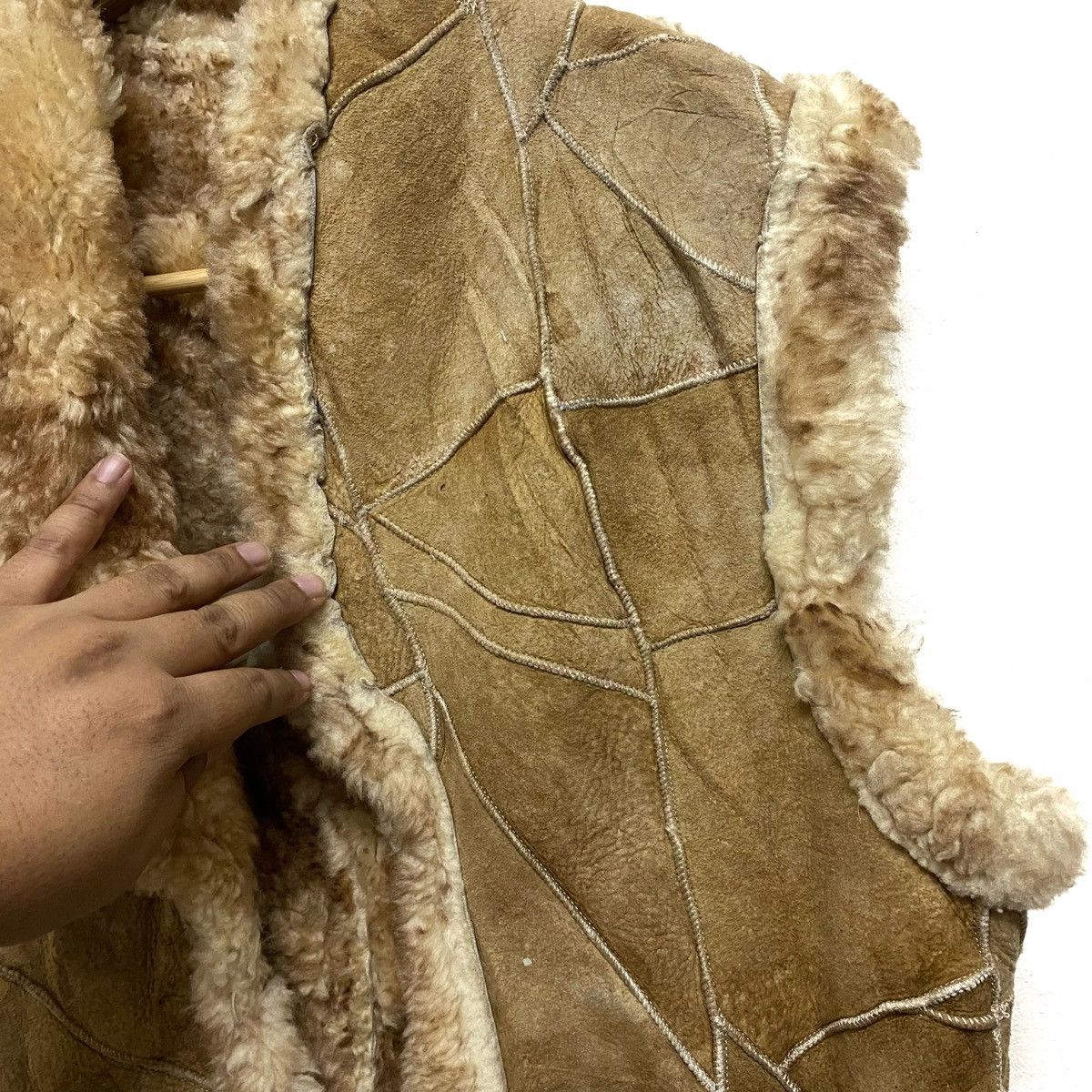 Vintage Vintage Leather Patchwork Faux Fur Jacket Size US L / EU 52-54 / 3 - 3 Thumbnail