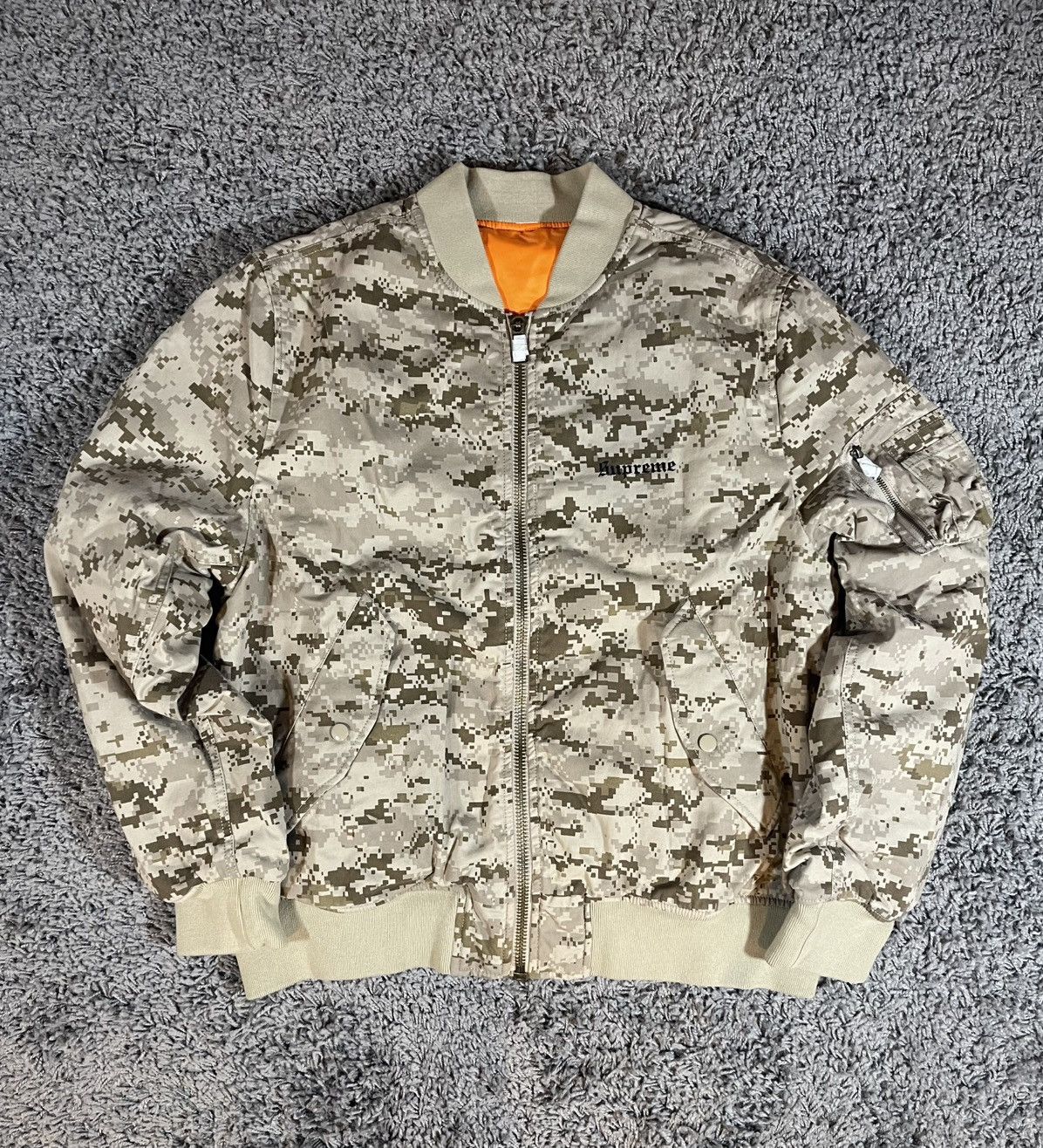 Supreme 2017FW Supreme Digi Camo MA-1 Reversible Bomber Jacket