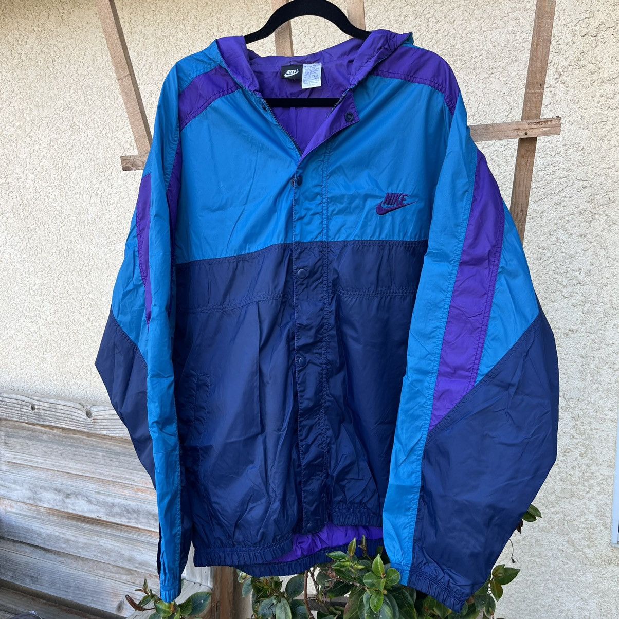 NBA × Nike × Vintage Vintage 90's Nike Basketball Player Windbreaker Jacket Size US XL / EU 56 / 4 - 1 Thumbnail