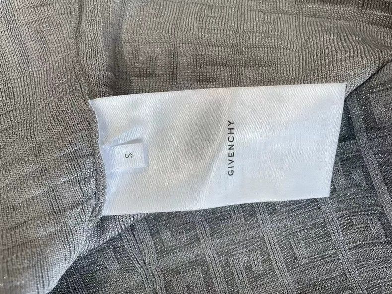 Givenchy Givenchy Gray Knit Vest, Size S, Greek Pattern Embossed Size US S / EU 44-46 / 1 - 4 Thumbnail