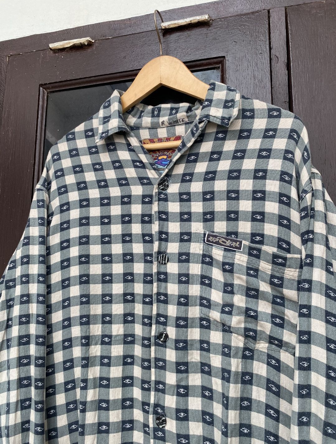 Rip Curl × Ripcurl × Vintage Vintage Rip Curl Flannel Printed Shirts Size US S / EU 44-46 / 1 - 3 Thumbnail