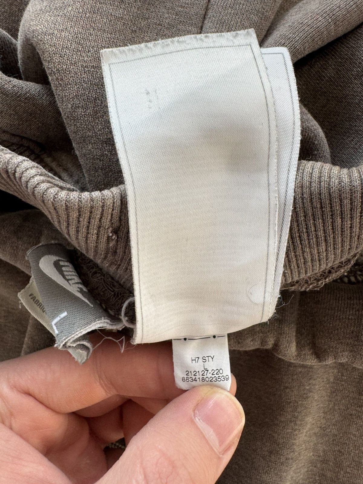Nike Vintage Nike Swoosh Cotton Baggy Sweatpants Y2K L Size US 34 / EU 50 - 15 Thumbnail