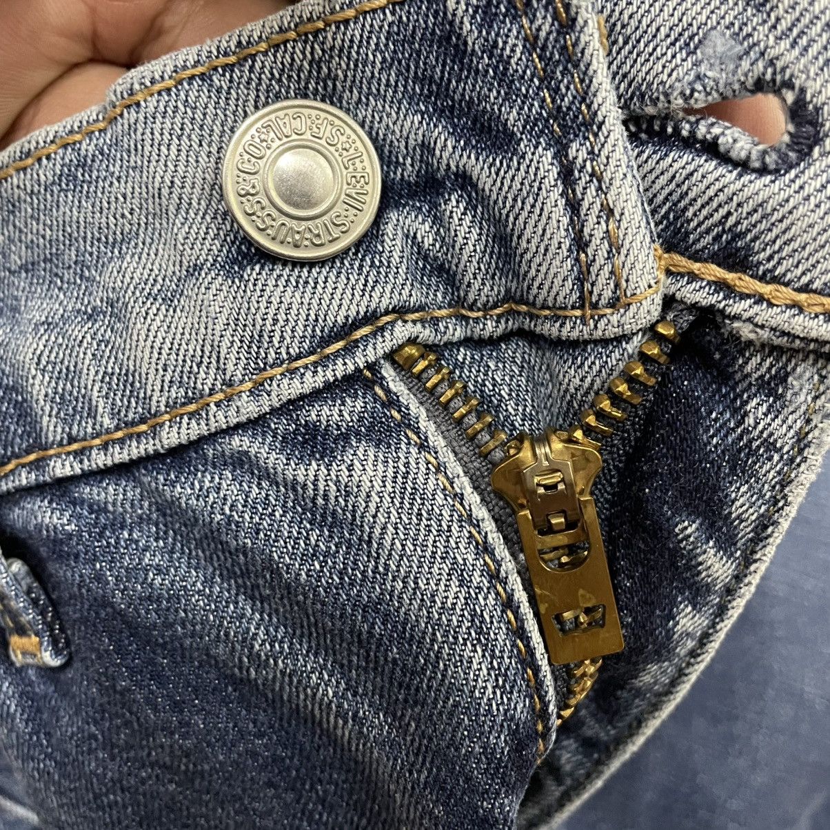 Levi's Vintage Clothing 🔥Vintage Levis 514 Stoned Washed Distress Denim Jeans Size US 30 / EU 46 - 11 Thumbnail