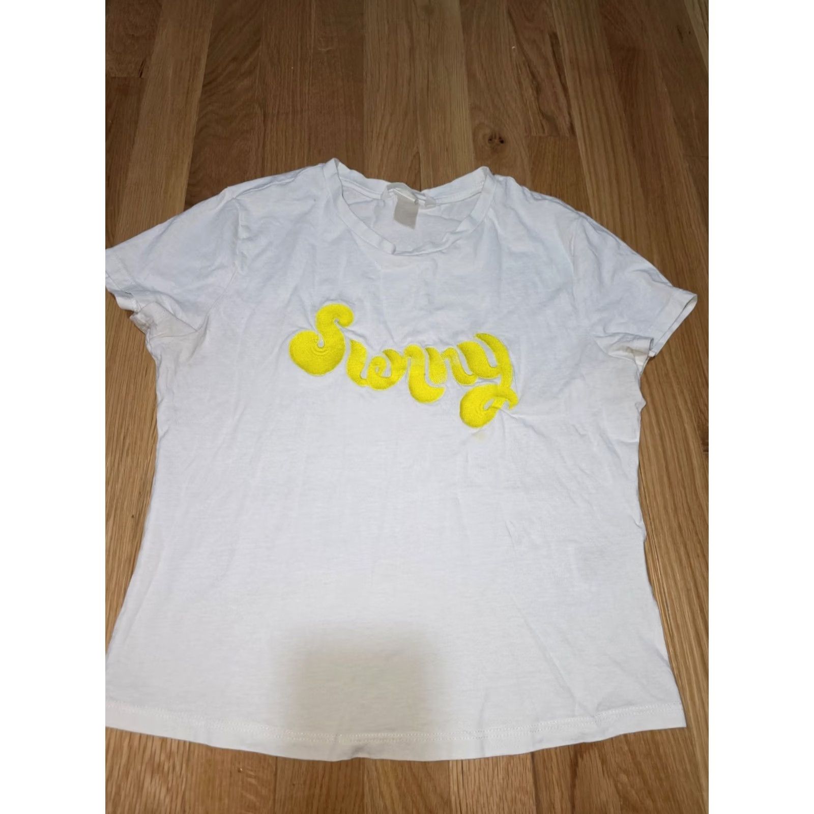 H&M H&M Graphic Tee Women's M White Cotton Sunny Print Short Sleeve Crew Neck T-Shirt Regular Fit Casual Short Sleeve White Logo Basic Size 32" / US 10 / IT 46 - 2 Thumbnail