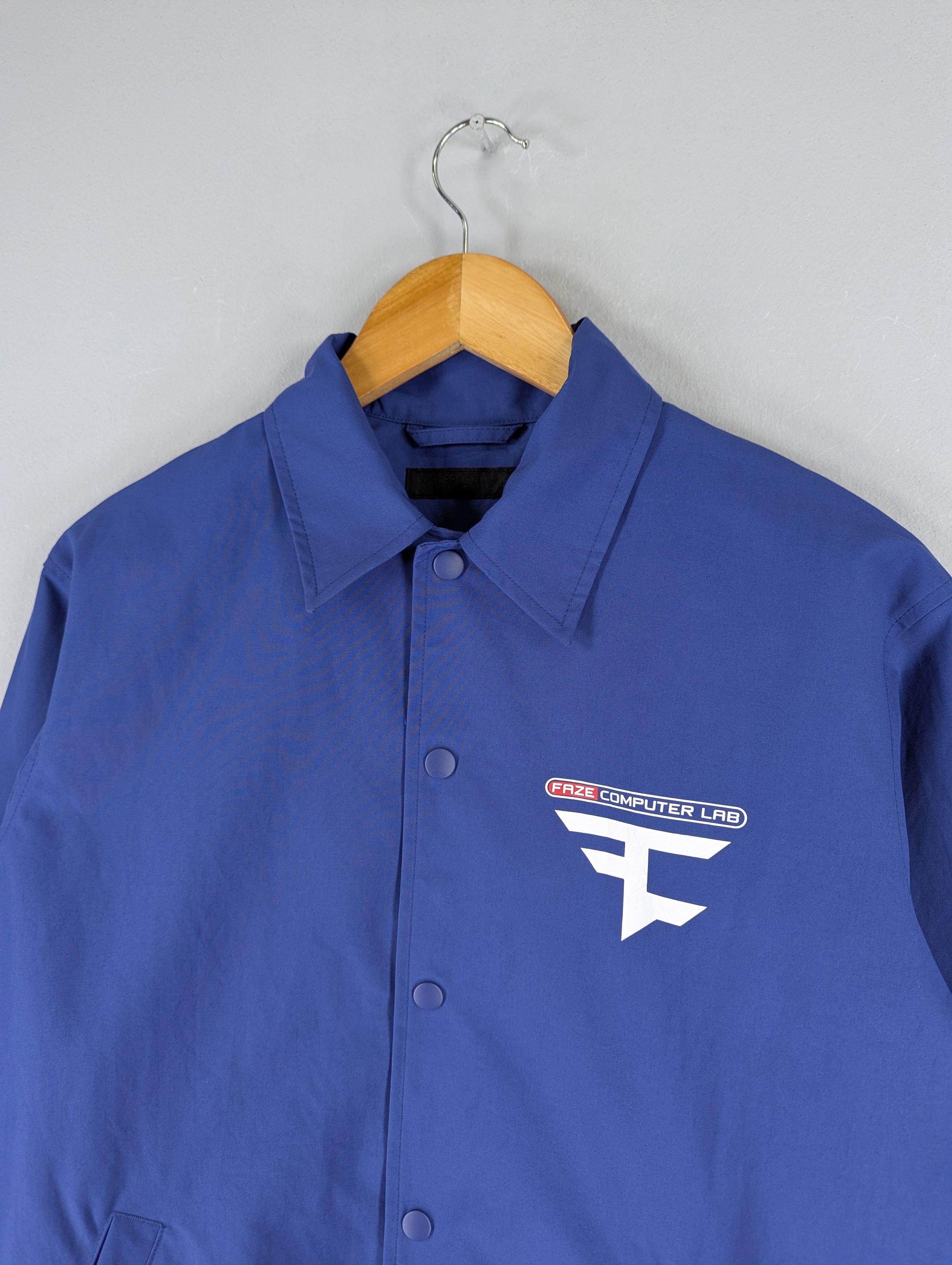 Uniqlo Uniqlo Faze Clan Computer Lab Coach Jacket Size S Size US S / EU 44-46 / 1 - 6 Thumbnail