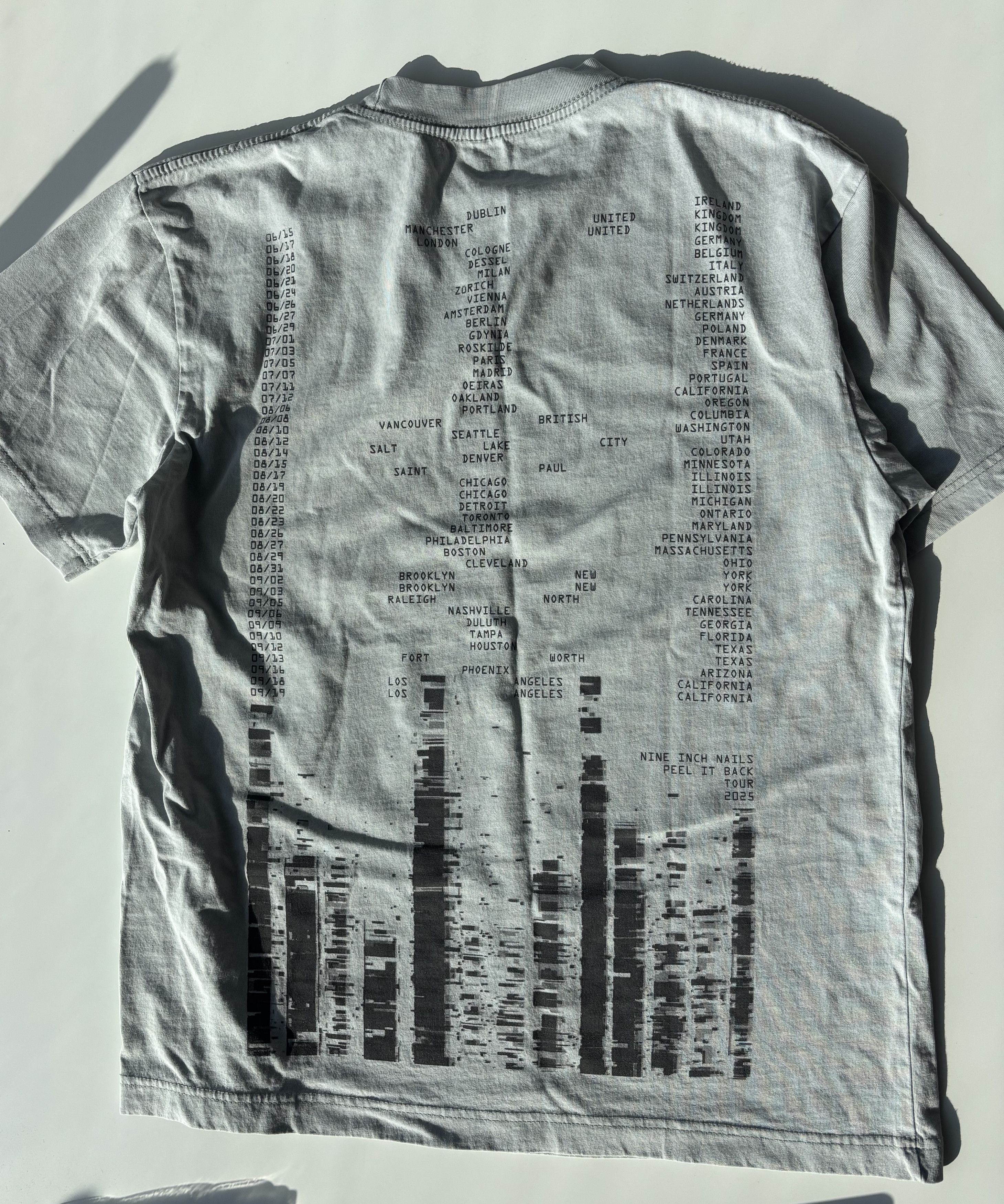 Other Nine Inch Nails "Peel It Back" Tour 2025 T-Shirt Size US M / EU 48-50 / 2 - 5 Thumbnail