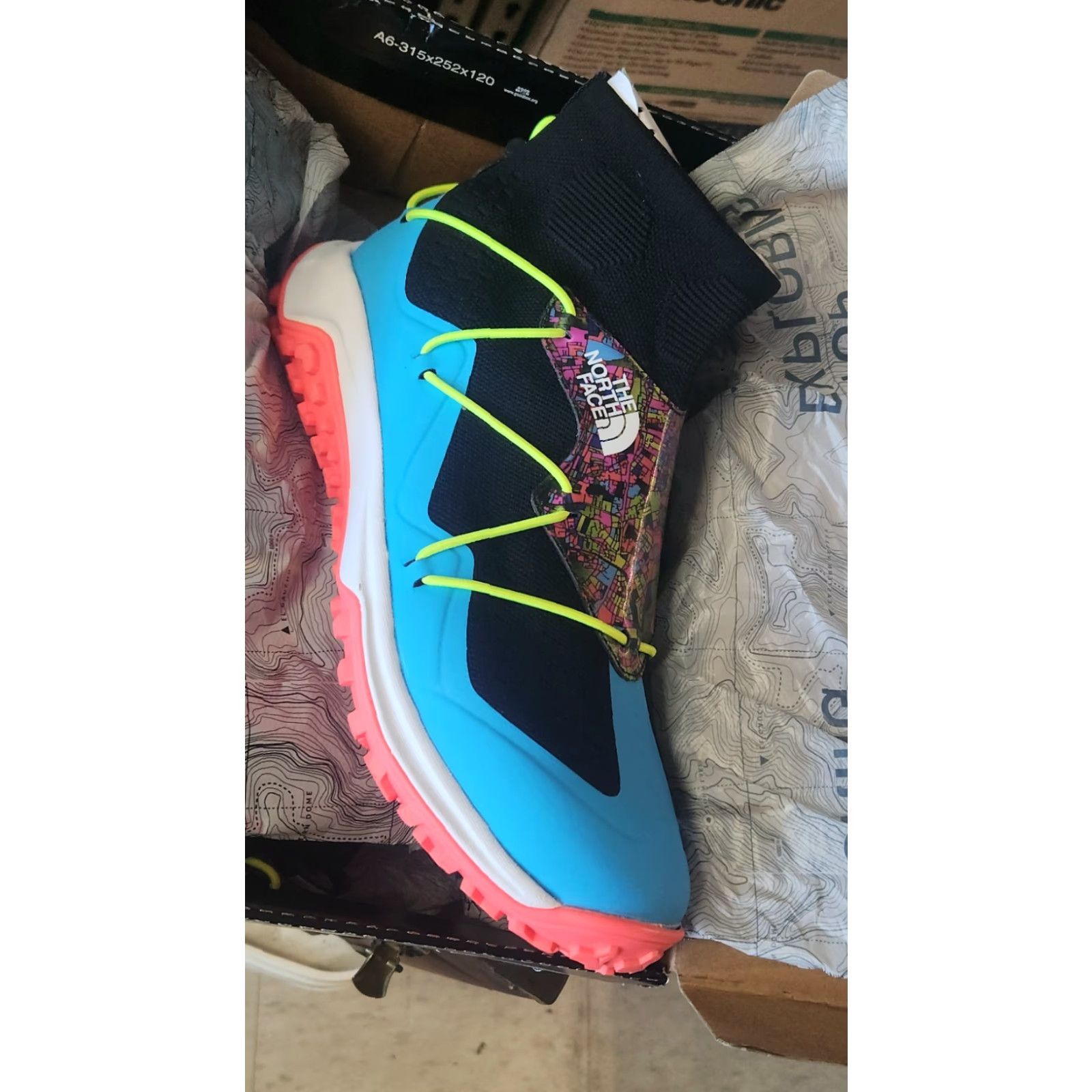 The North Face The North Face SIHL Mid Tokyo Men Sneaker US 10 NEW Size US 9 / EU 42 - 2 Thumbnail