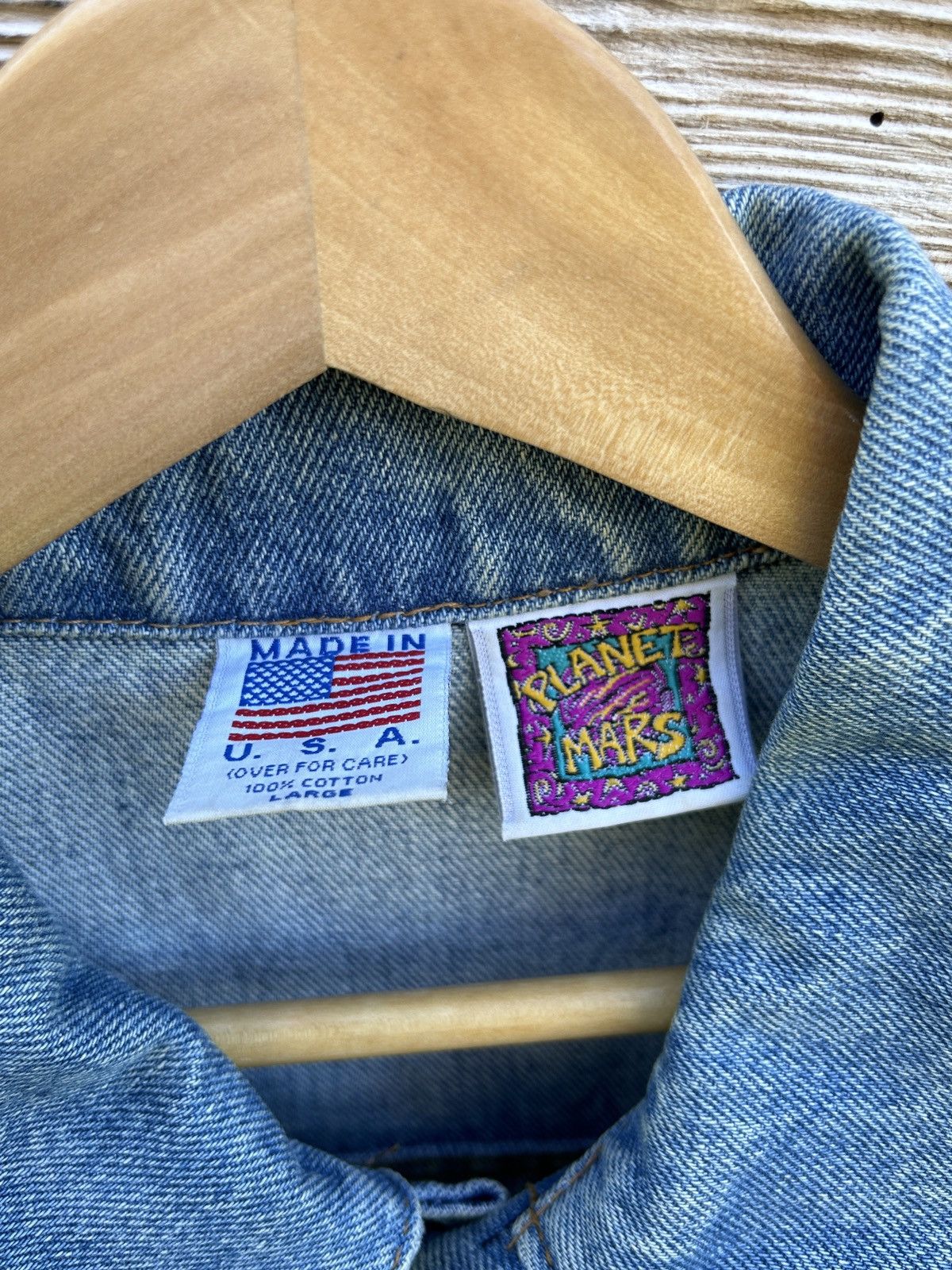 Vintage 90s Vintage Planet Mars M&M’s Embossed Denim Vest Size US L / EU 52-54 / 3 - 9 Thumbnail