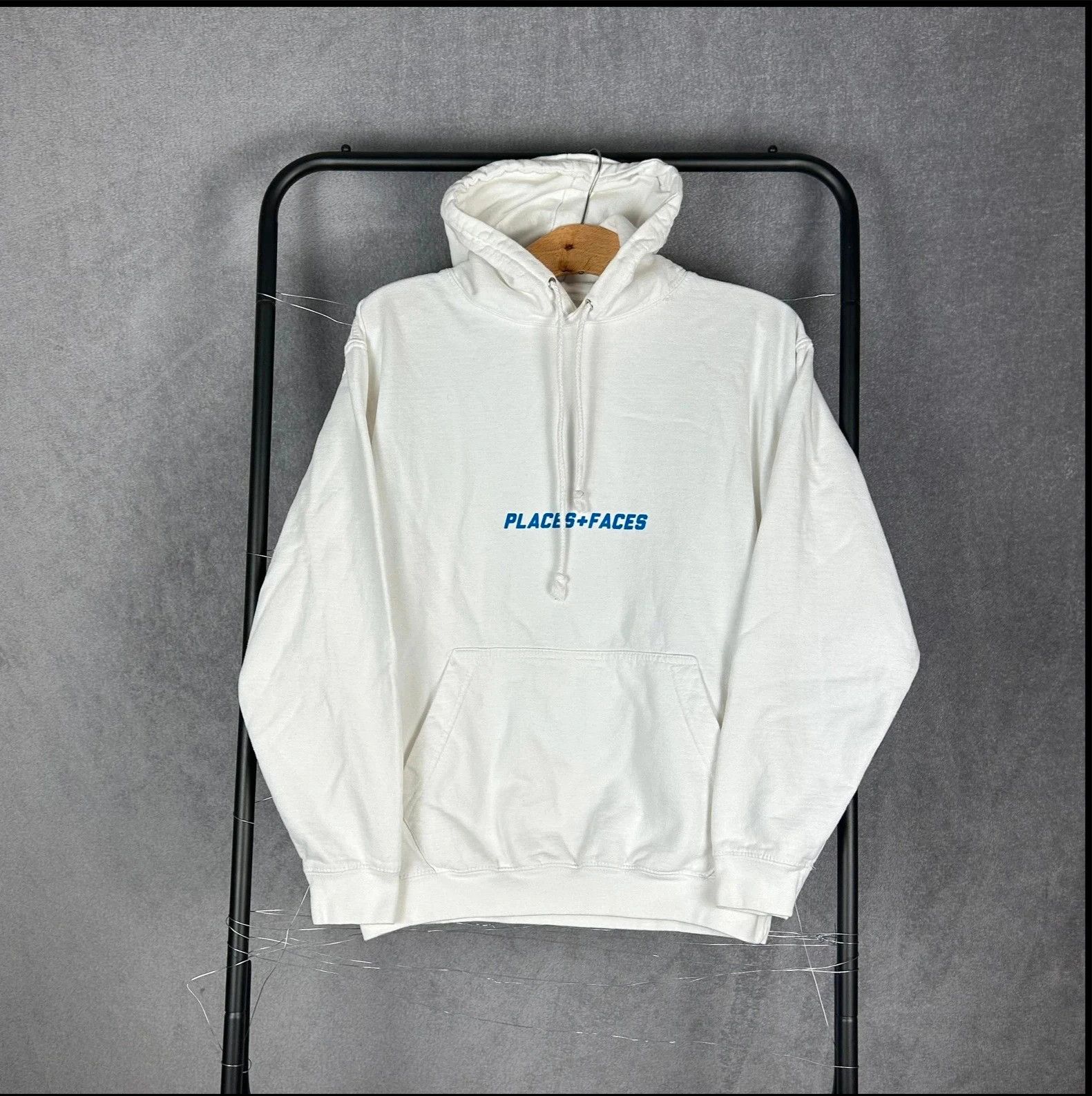 Places + Faces Hoodie Places+Faces white minimalist logo streetwear S Size US S / EU 44-46 / 1 - 1 Thumbnail