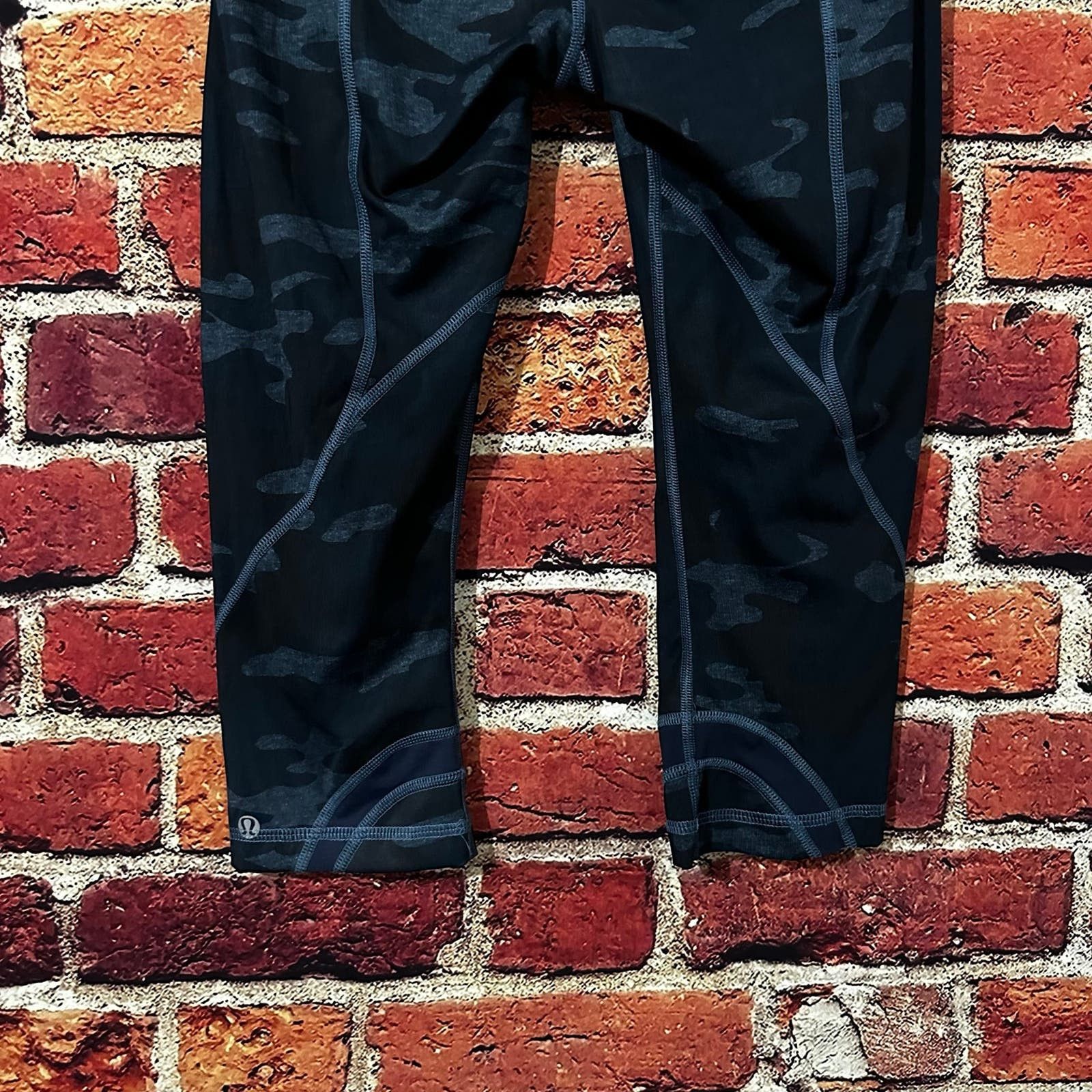 Lululemon lululemon leggings size 6 Size 28" / US 6 / IT 42 - 4 Thumbnail