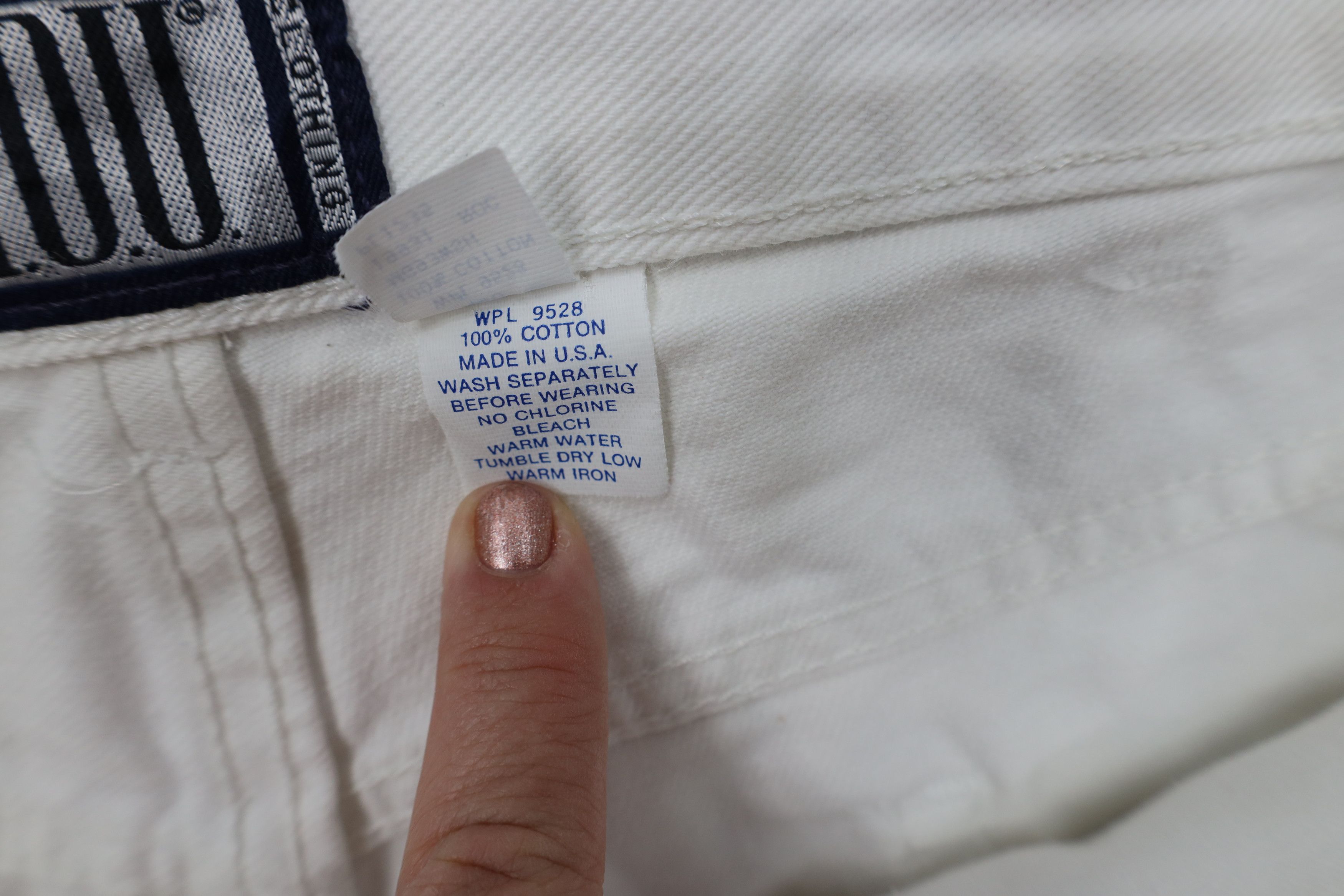 Vintage Deadstock Vintage 90s IOU Fit Denim Jean Shorts White Size US 40 / EU 56 - 10 Thumbnail