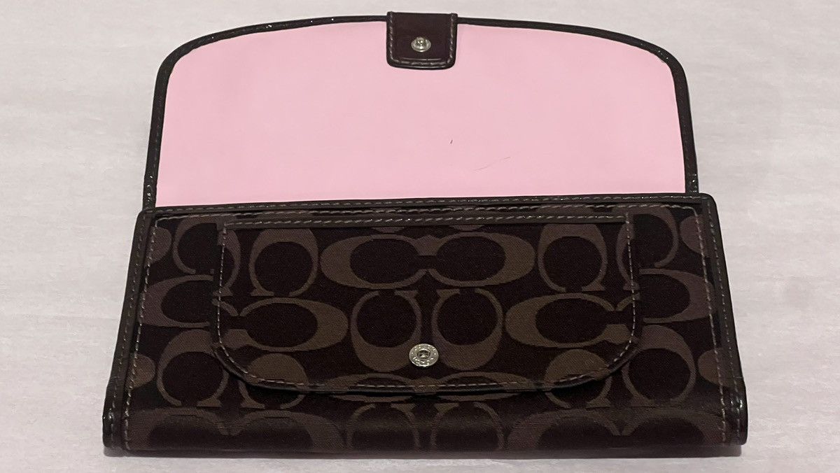 Coach Coach Signature Canvas Long Wallet – Brown / Pink Interior Size ONE SIZE - 5 Thumbnail