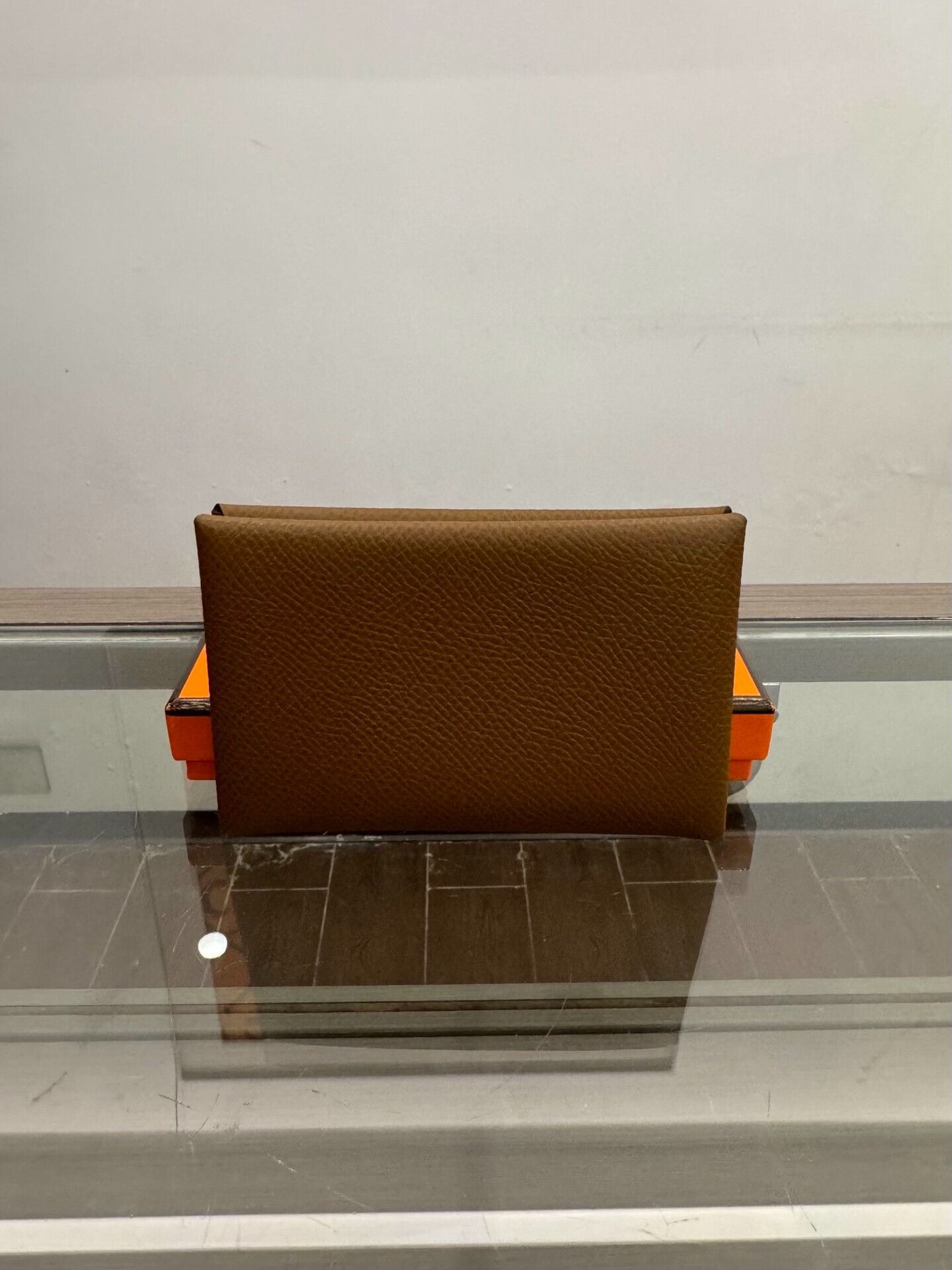 Hermes Hermes Calvi Elephant Gray Calfskin Card Holder Size ONE SIZE - 1 Thumbnail