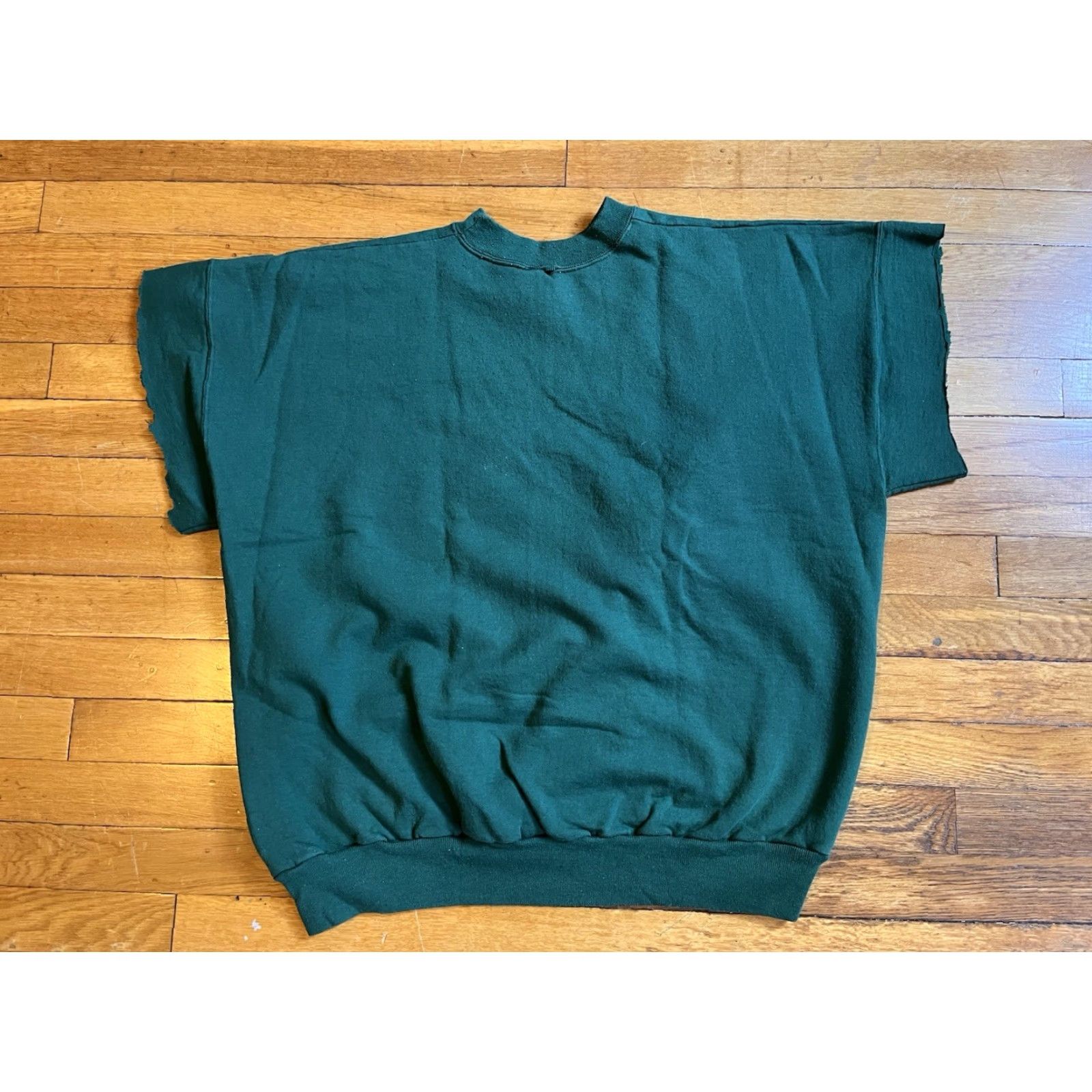 Vintage VINTAGE Tophats 310th Fighter Squadron Cut Sleeve Sweatshirt Men’s 2XL Green Graphic Print 90s Army Retro Skull Transportation Shirt Mens Size US XXL / EU 58 / 5 - 5 Thumbnail