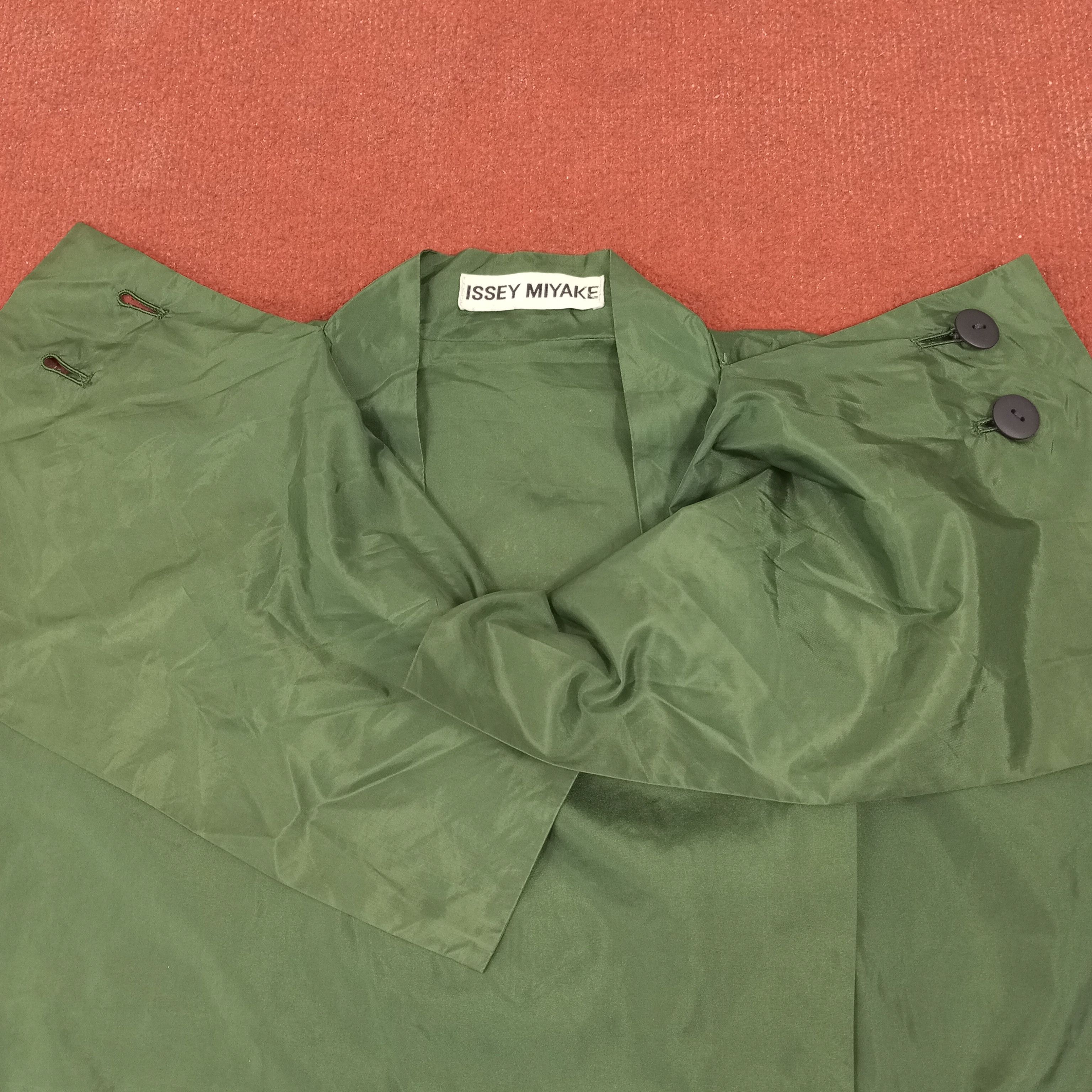 Issey Miyake × Japanese Brand × Vintage Issey Miyake Japanese Fashion Designer Jacket Size US XXL / EU 58 / 5 - 2 Thumbnail