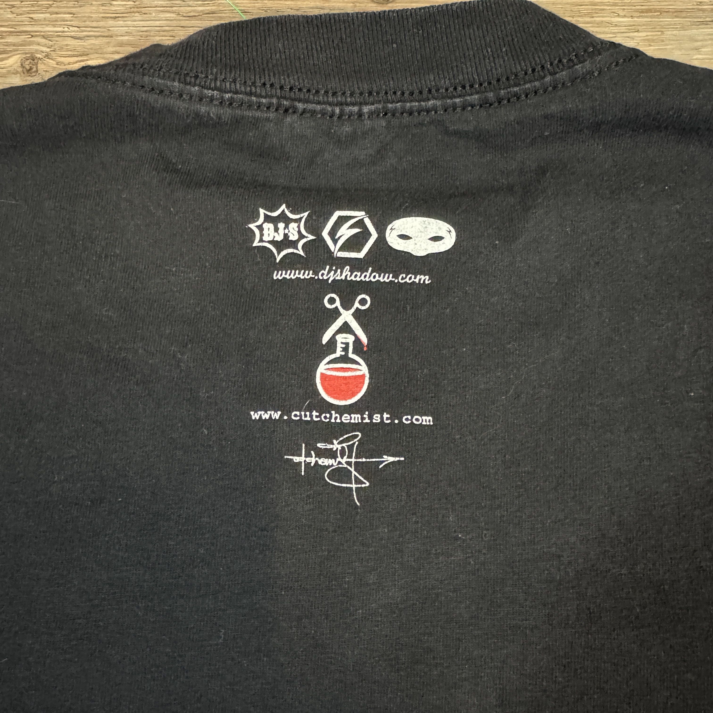 Rap Tees × Vintage 2007 Vintage DJ SHADOW CUT CHEMIST The Hard Sell Tour Tee Size US L / EU 52-54 / 3 - 4 Thumbnail