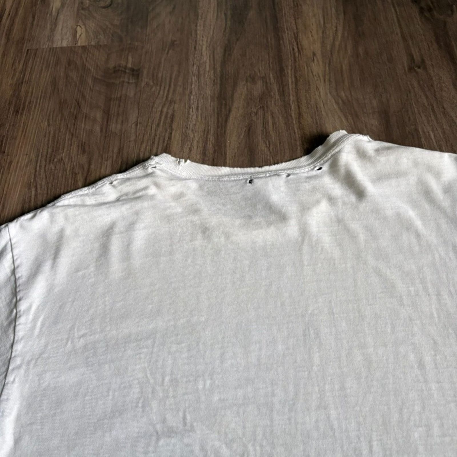 Old Navy × Vintage Vintage Old Navy T-Shirt Mens Size M Distressed Thrashed Size US M / EU 48-50 / 2 - 6 Thumbnail