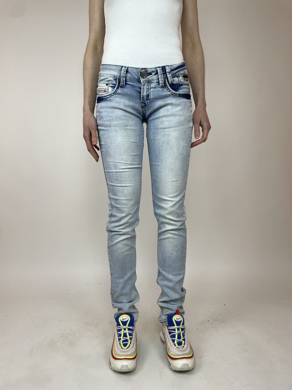 Designer × Diesel Diesel jeans low rise Womens size W27 Size 27" / US 4 / IT 40 - 1 Thumbnail