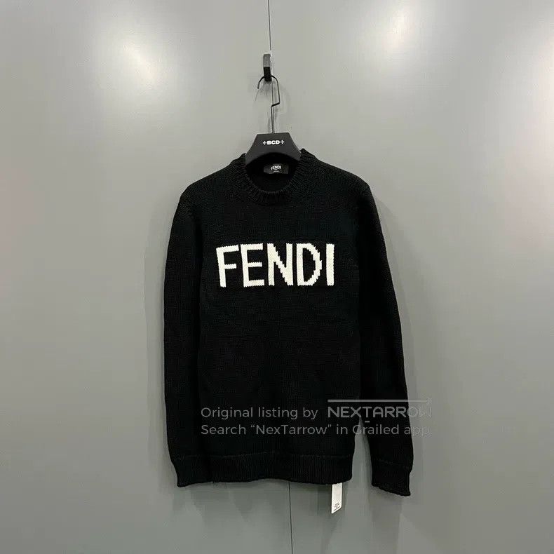 Fendi Black floral logo knitted sweater