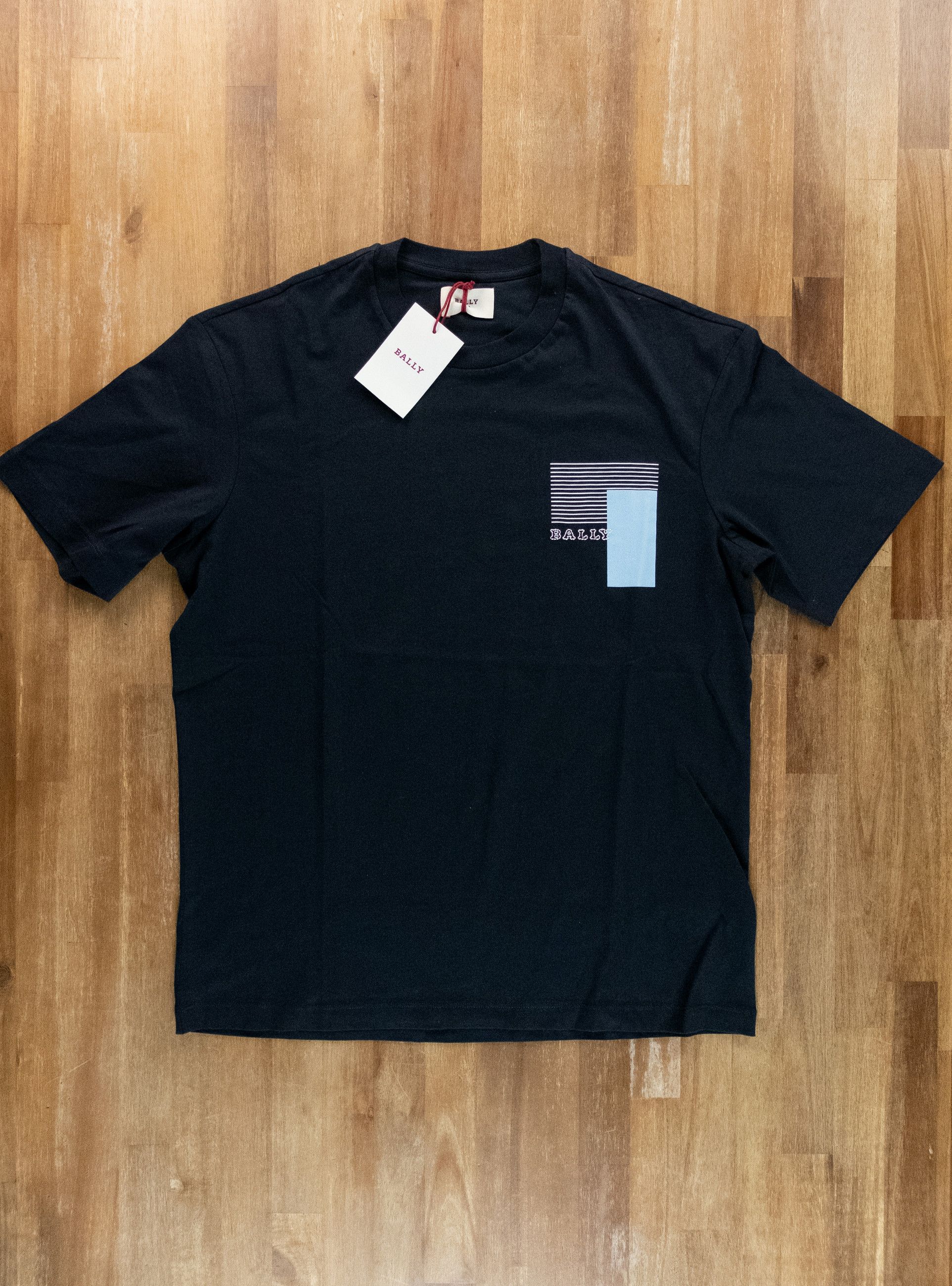 Bally BALLY solid navy blue chest logo print t-shirt Medium Size US M / EU 48-50 / 2 - 1 Thumbnail