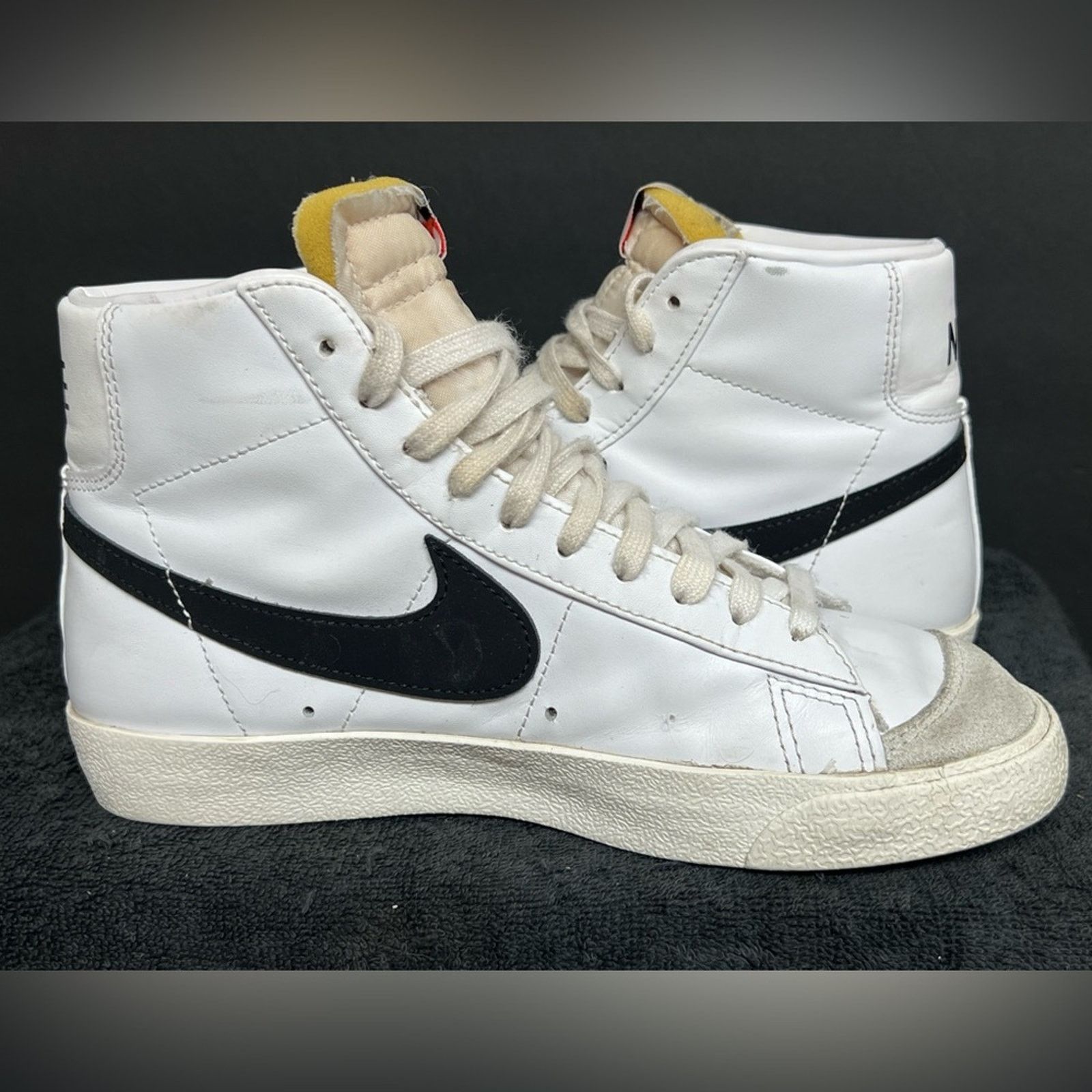 Nike Nike Blazer Mid 77 White Black CZ1055-100 Womens Size 7.5 Size US 7.5 / IT 37.5 - 3 Thumbnail