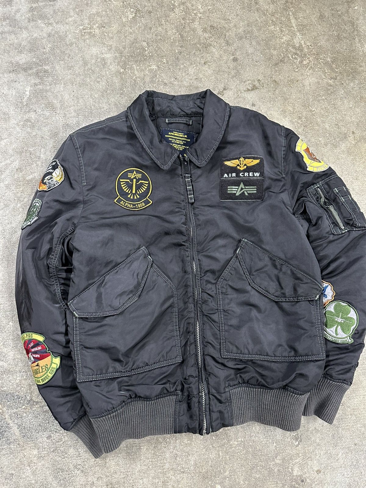 Alpha Industries Crazy Y2K Alpha Industries Patches Bomber Zip Up Jacket Size US M / EU 48-50 / 2 - 3 Thumbnail