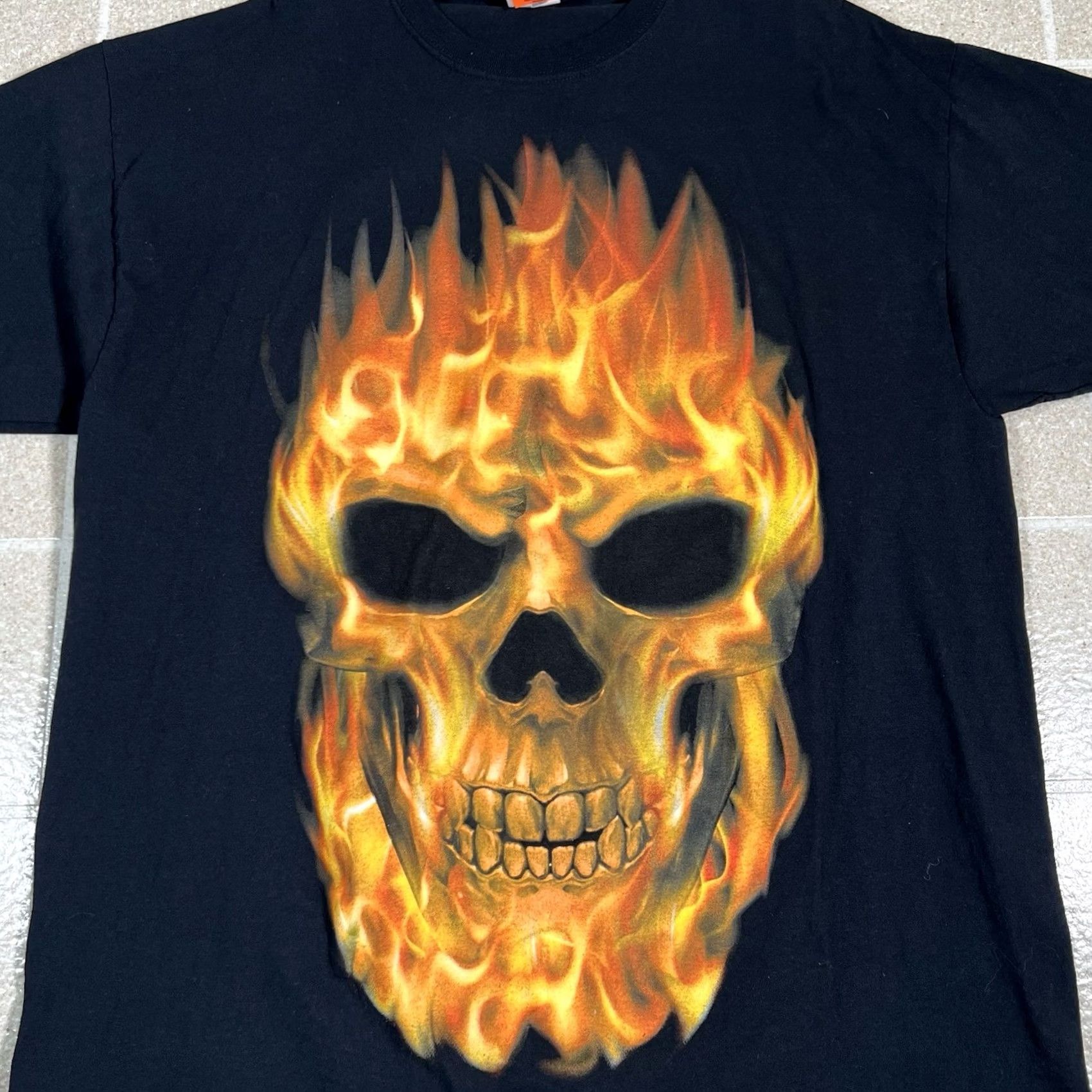 Vintage Men's T-Shirt XL Black Grunge Flaming Skull Short Sleeve Rocker Emo Goth Y2K Size US XL / EU 56 / 4 - 2 Thumbnail