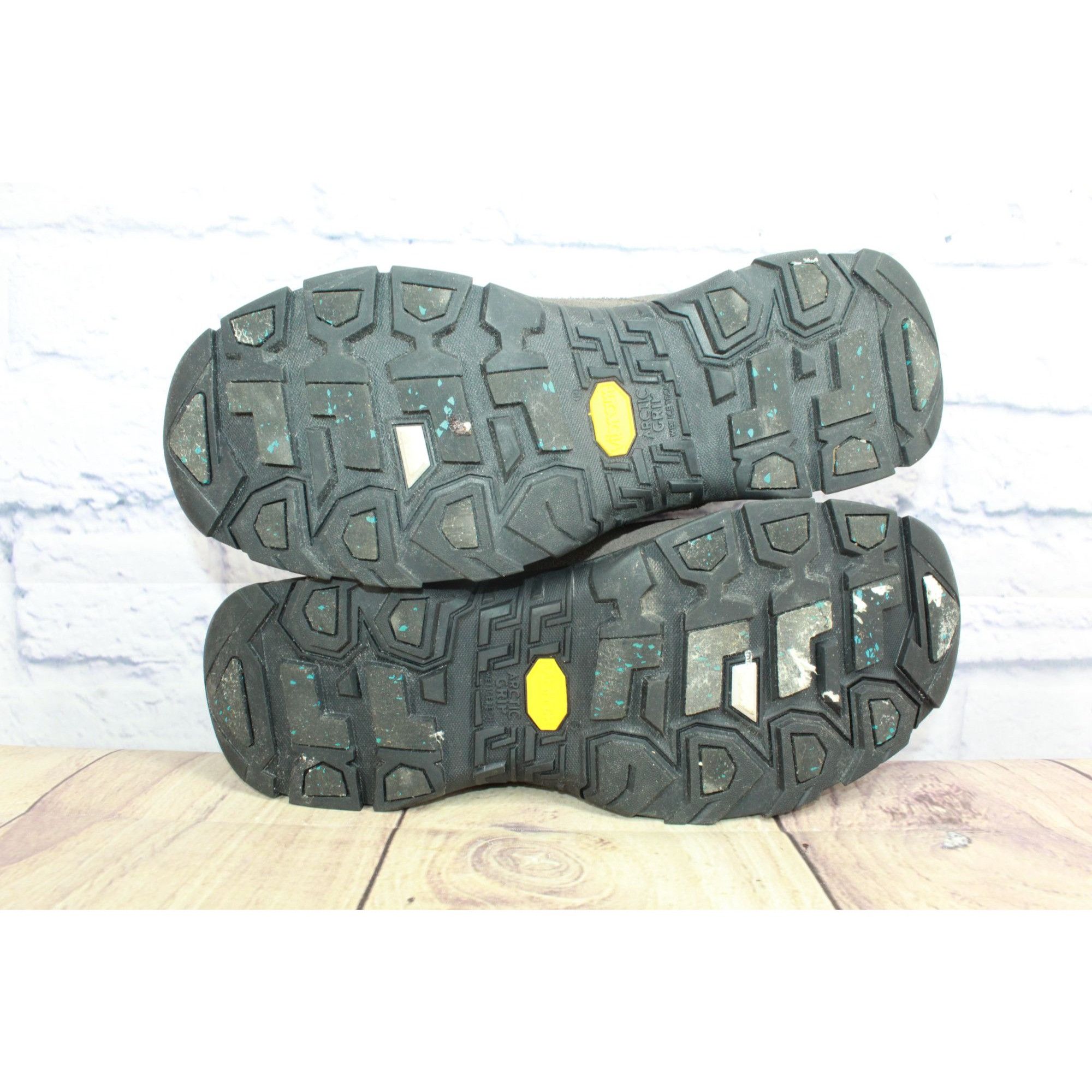 L.L. Bean LL Bean Men's Vibram Arctic Grip Slip On Shoe Hiking Gray Si Size US 8.5 / EU 41-42 - 7 Thumbnail
