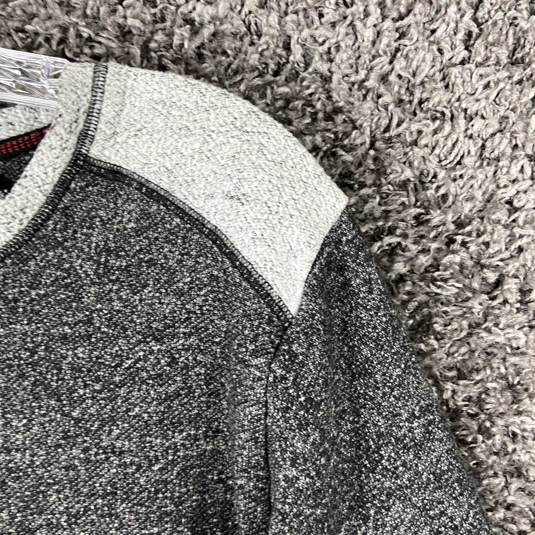 Tommy Bahama TOMMY BAHAMA Long Sleeve T-Shirt Men’s M Gray Size US M / EU 48-50 / 2 - 4 Thumbnail