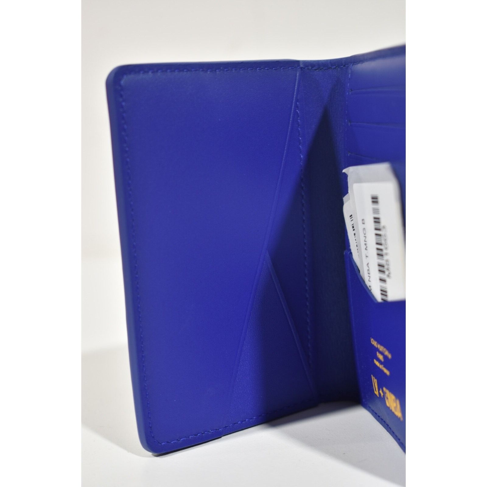 Louis Vuitton Louis Vuitton NBA Leather Logo Pocket Organizer Wallet Size ONE SIZE - 9 Thumbnail