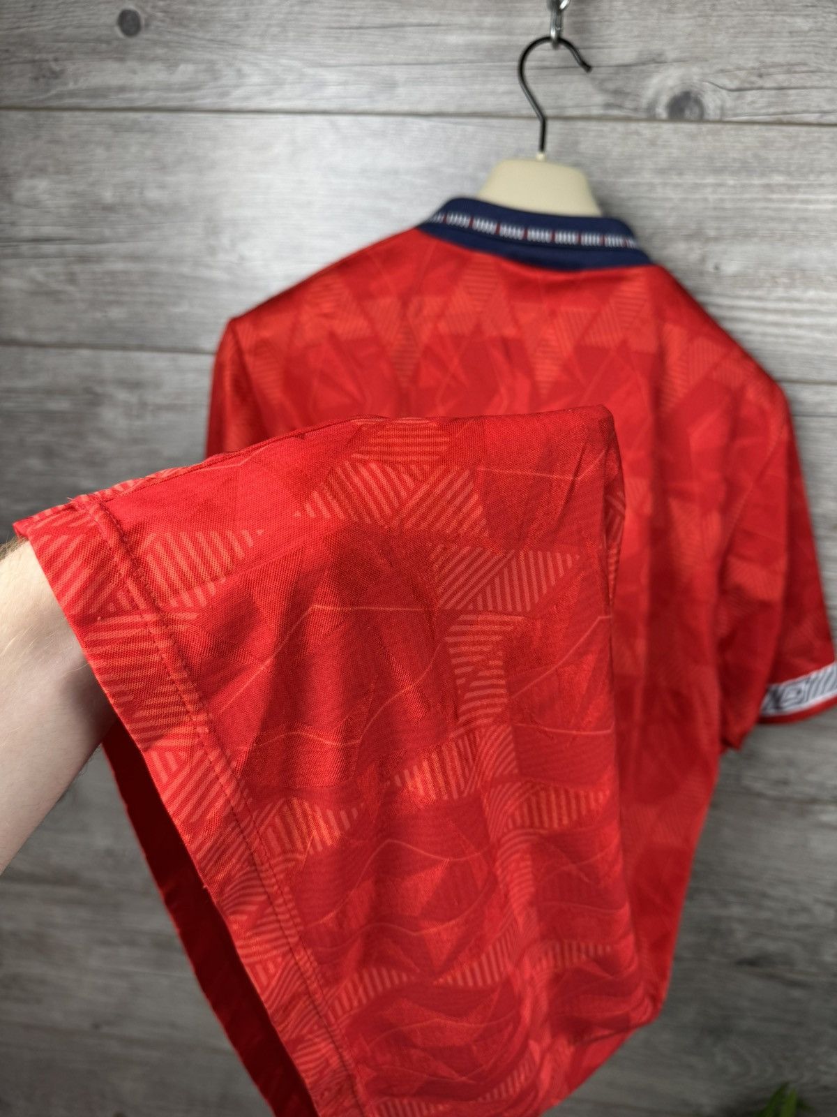 Umbro ARCHIVE RARE ENGLAND 1990-1992 ORIGINAL VTG JERSEY Size L Size US L / EU 52-54 / 3 - 23 Thumbnail