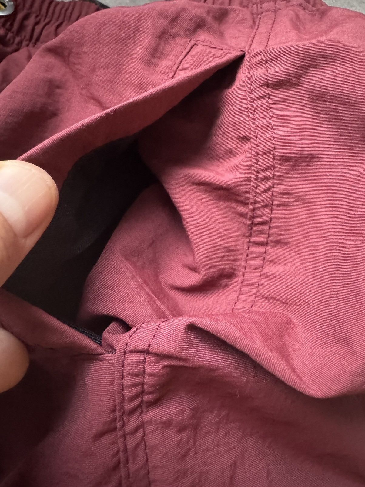 Rhude RHUDE men swim shorts sizes in photos by tape measure Size US 32 / EU 48 - 16 Thumbnail