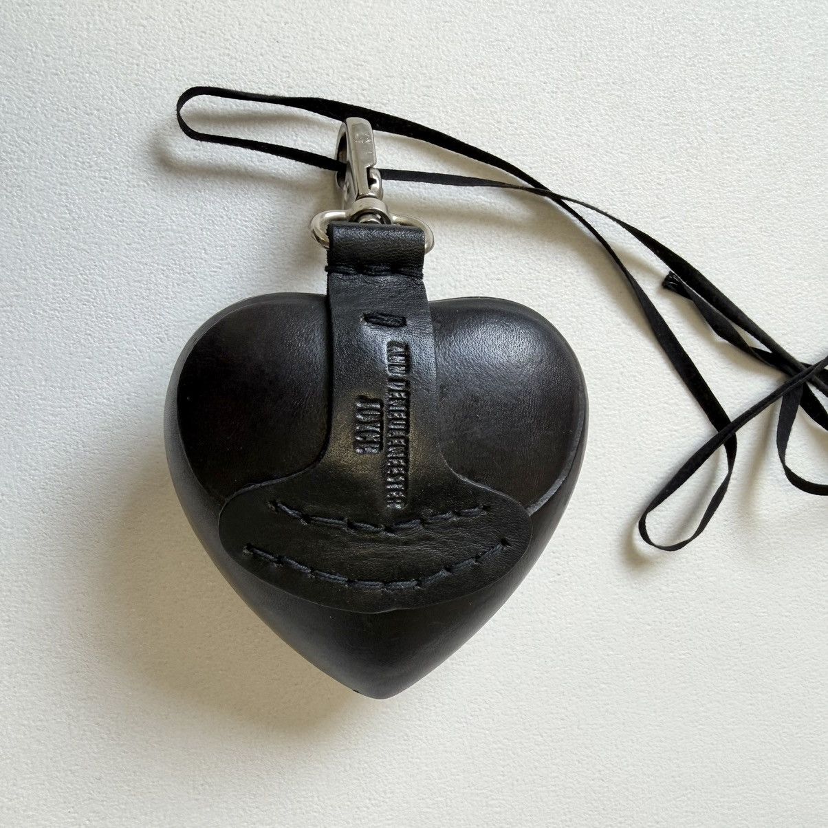 Ann Demeulemeester Black Leather Heart Shaped Locket Necklace Size ONE SIZE - 13 Thumbnail