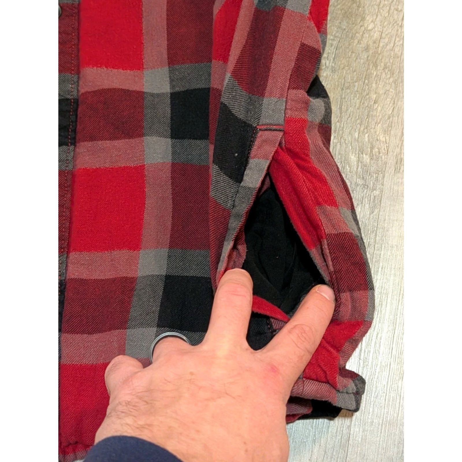 Vintage VINTAGE Armada Men's Buffalo Plaid Tech Flannel Button Up L/S Lined Shirt Size L Size US L / EU 52-54 / 3 - 6 Thumbnail