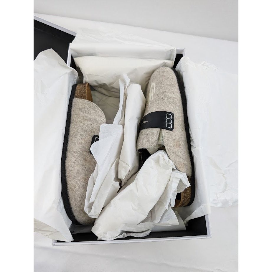 JW Anderson o1rshd1 Embroider Loafer in Natural Size US 8 / EU 41 - 20 Thumbnail