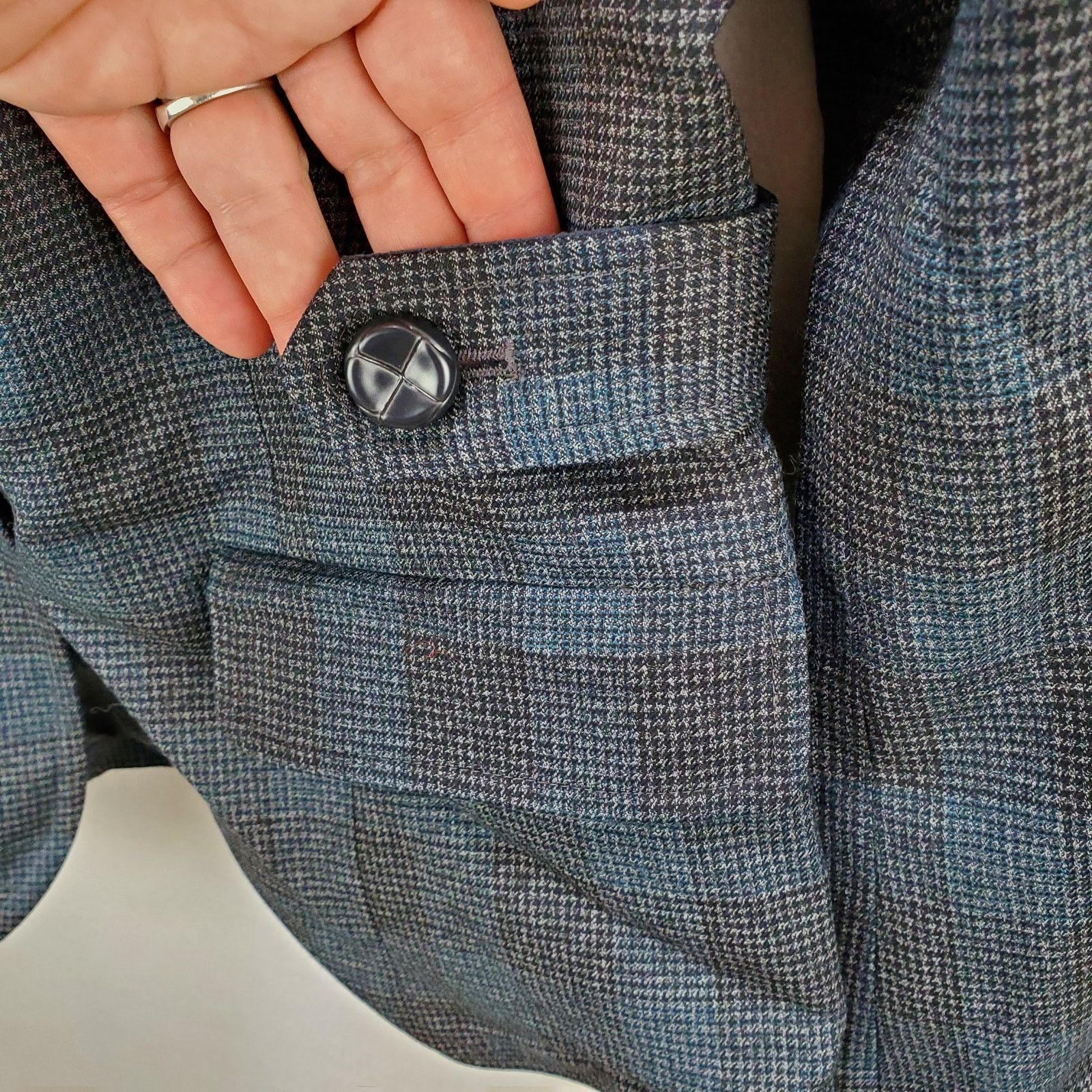 Pendleton Pendleton Blazer Jacket Womens 10 Blue Plaid Virgin Wool Size L / US 10 / IT 46 - 9 Thumbnail