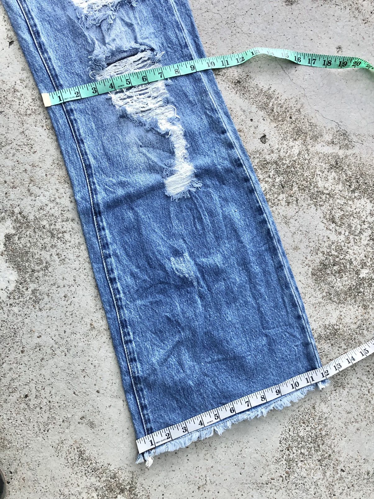 Hypebeast FLARED DISTRESSED DENIM BY VIBRANT M.I.U Size US 28 / EU 44 - 9 Thumbnail